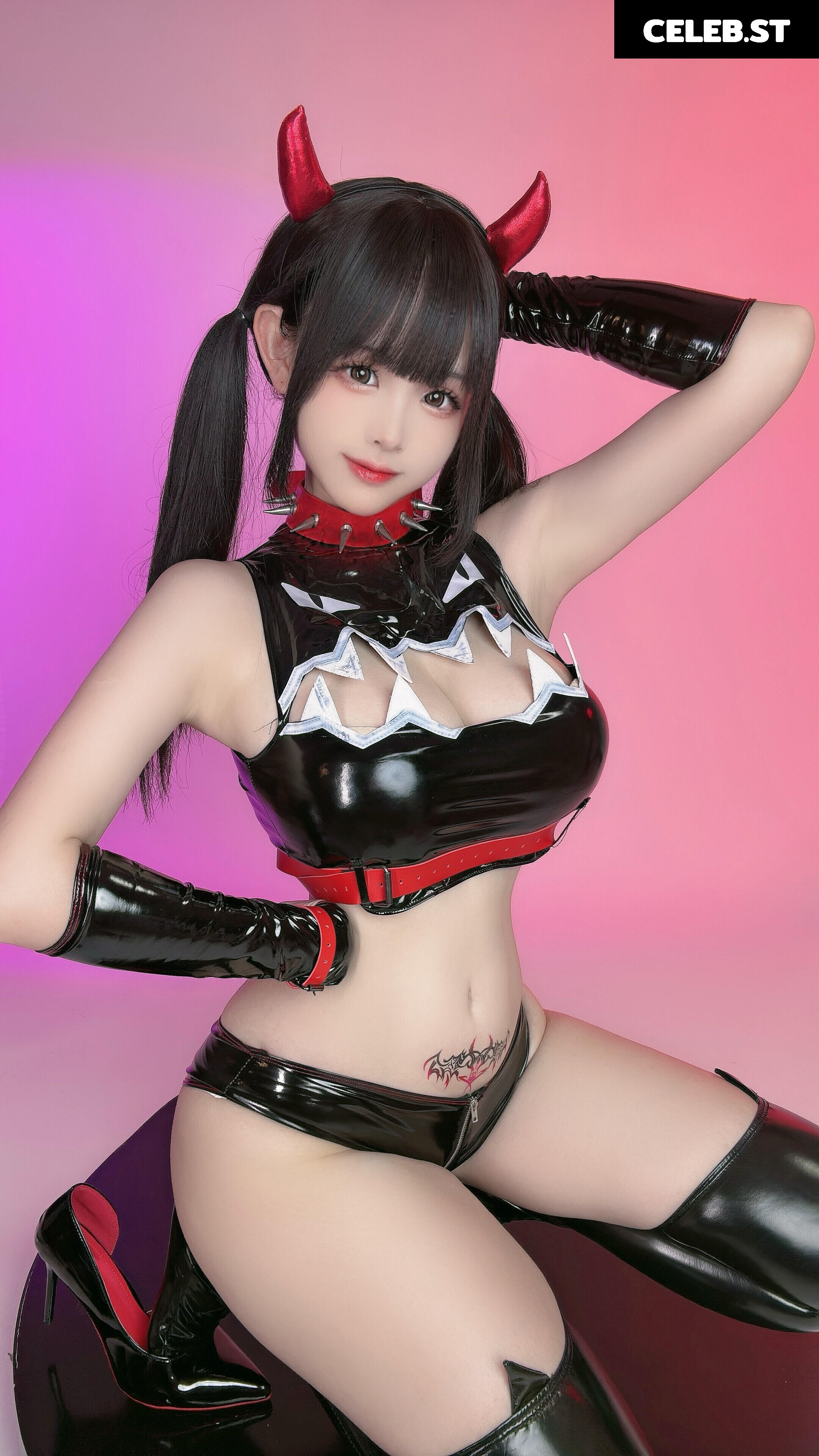 mikomikoww or Miko Image 20284629