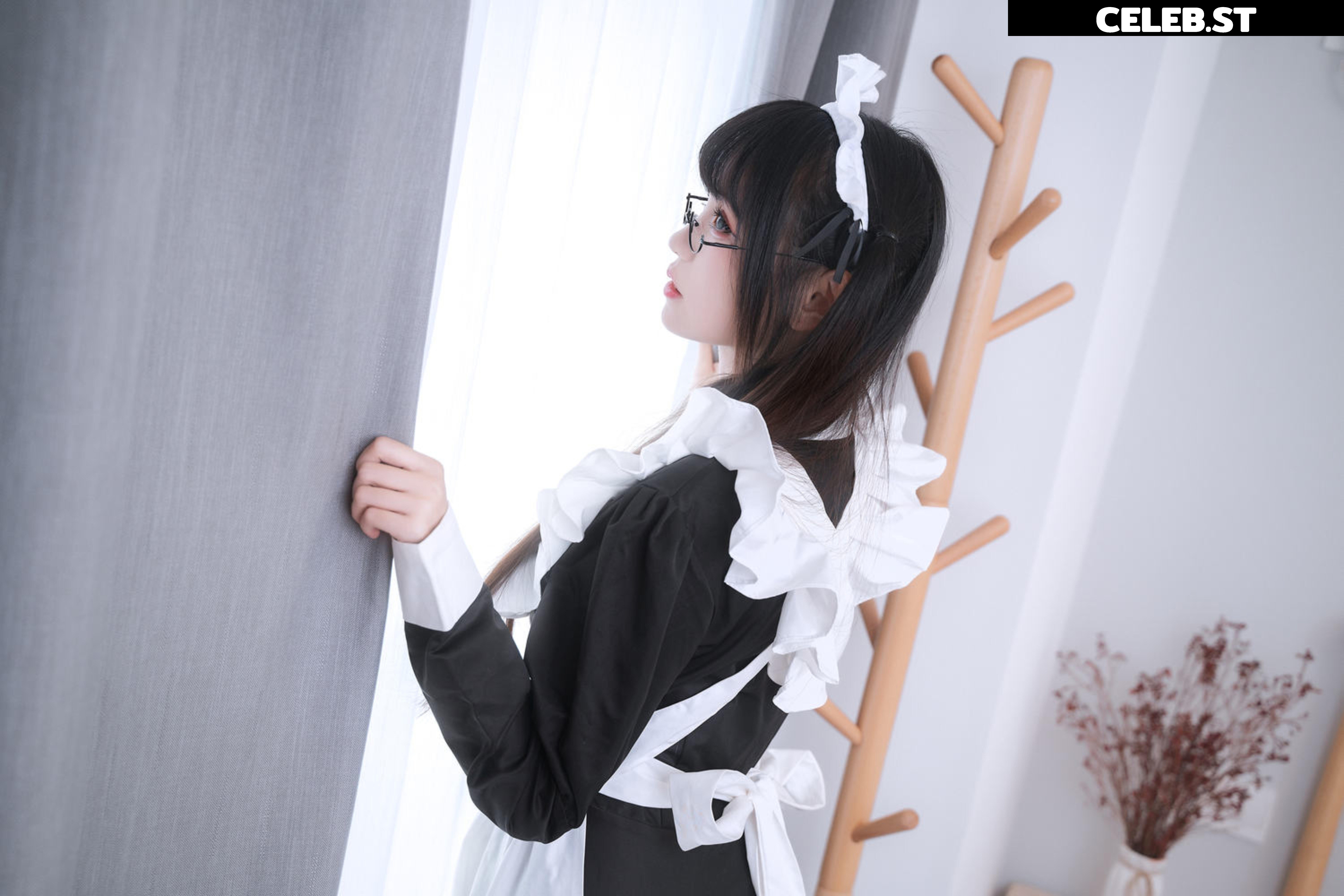 mikomikoww or Miko Image 20284217