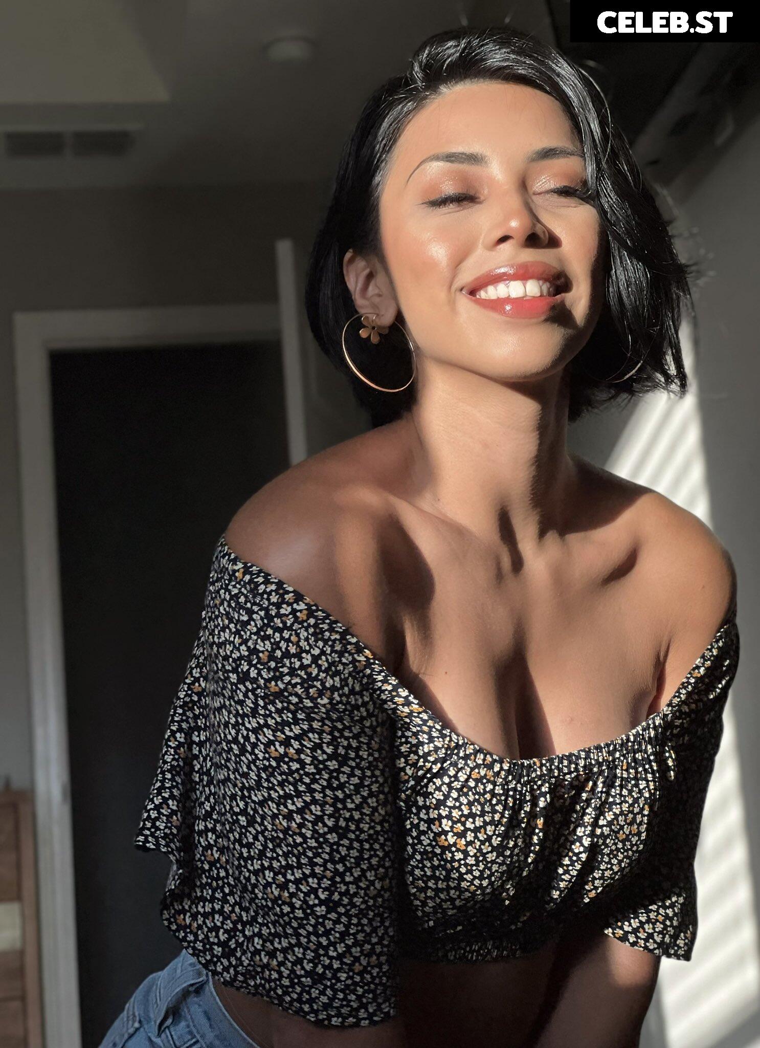 Jocelyn Marroquin / joccherr Image 20286542