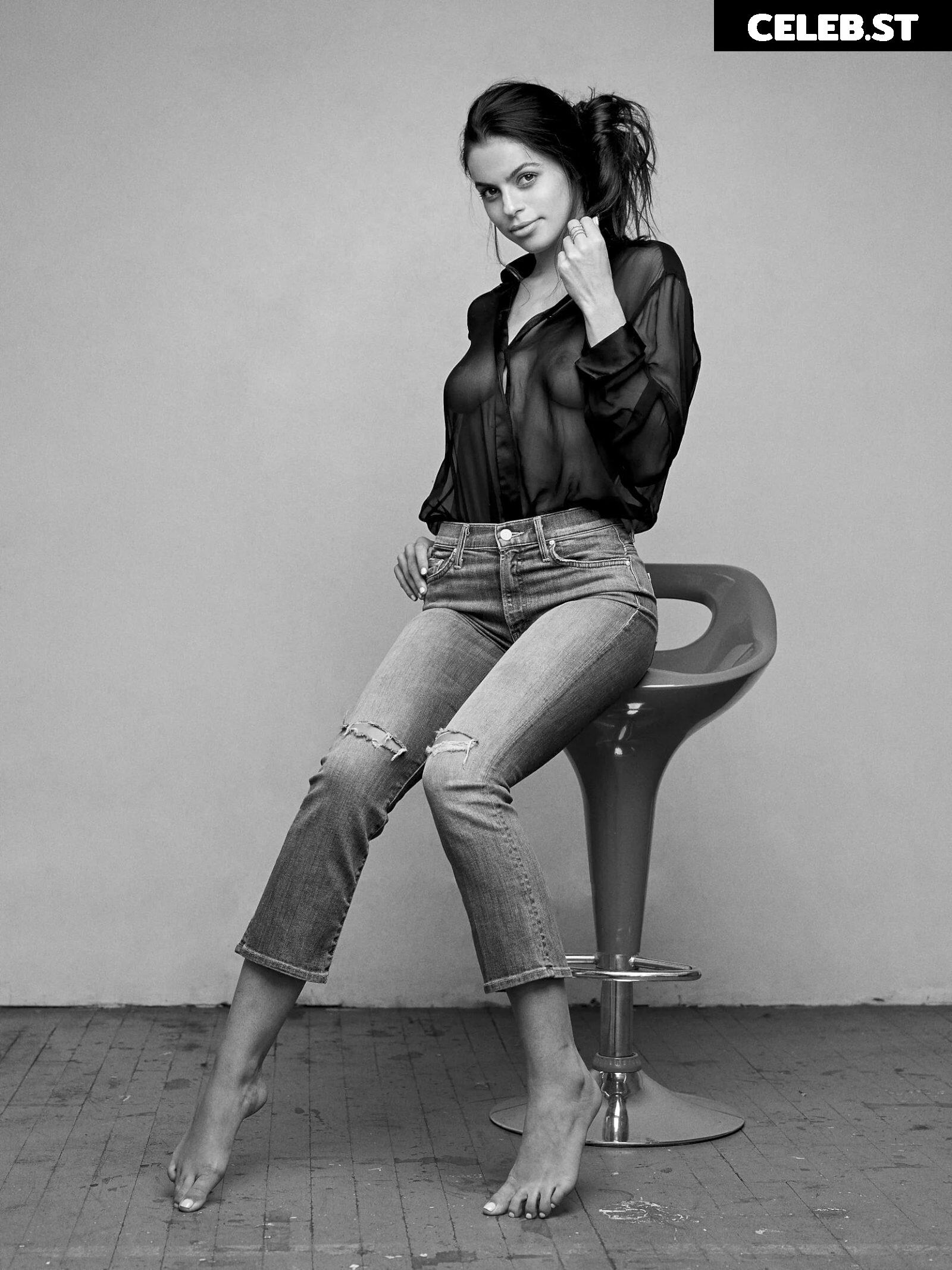 Brooks Nader Image 2028178