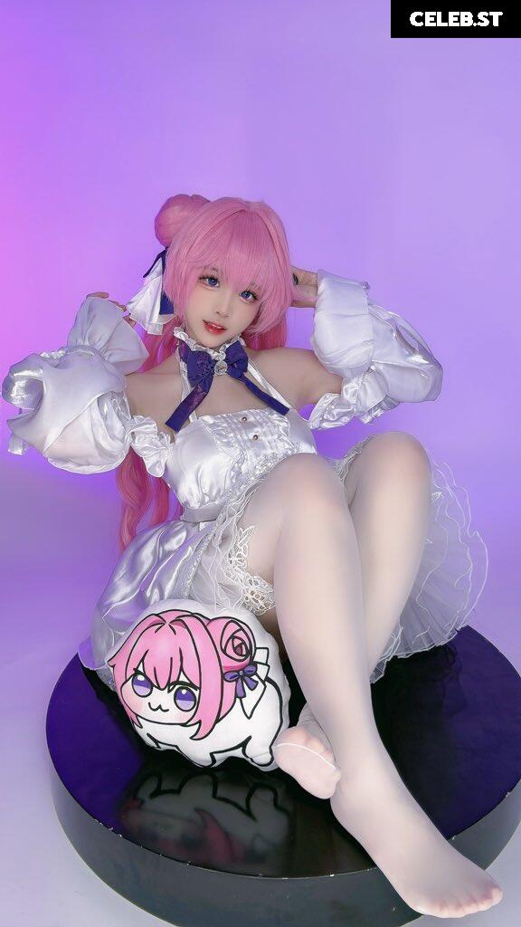 mikomikoww or Miko Image 20283875