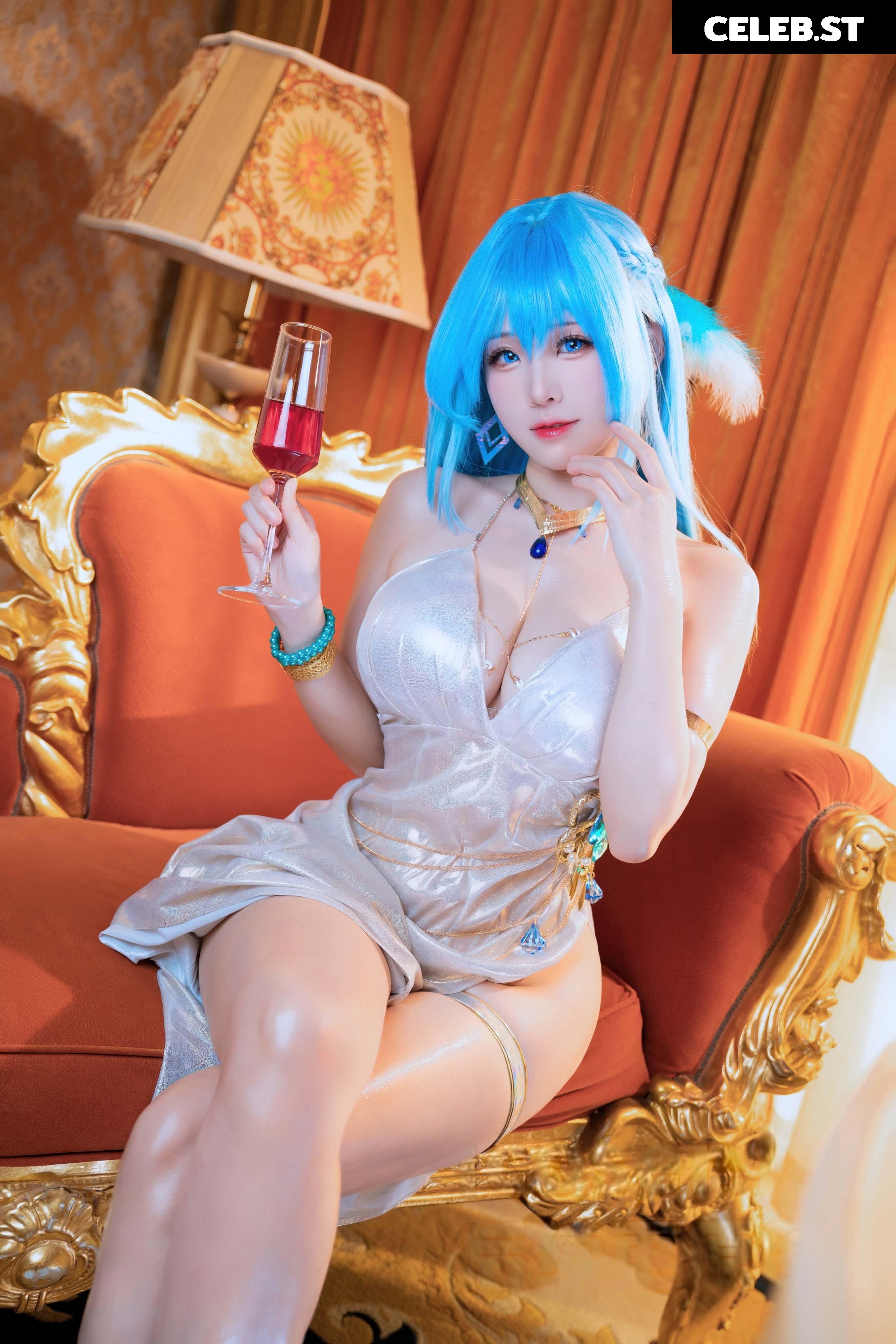 mikomikoww or Miko Image 20283522