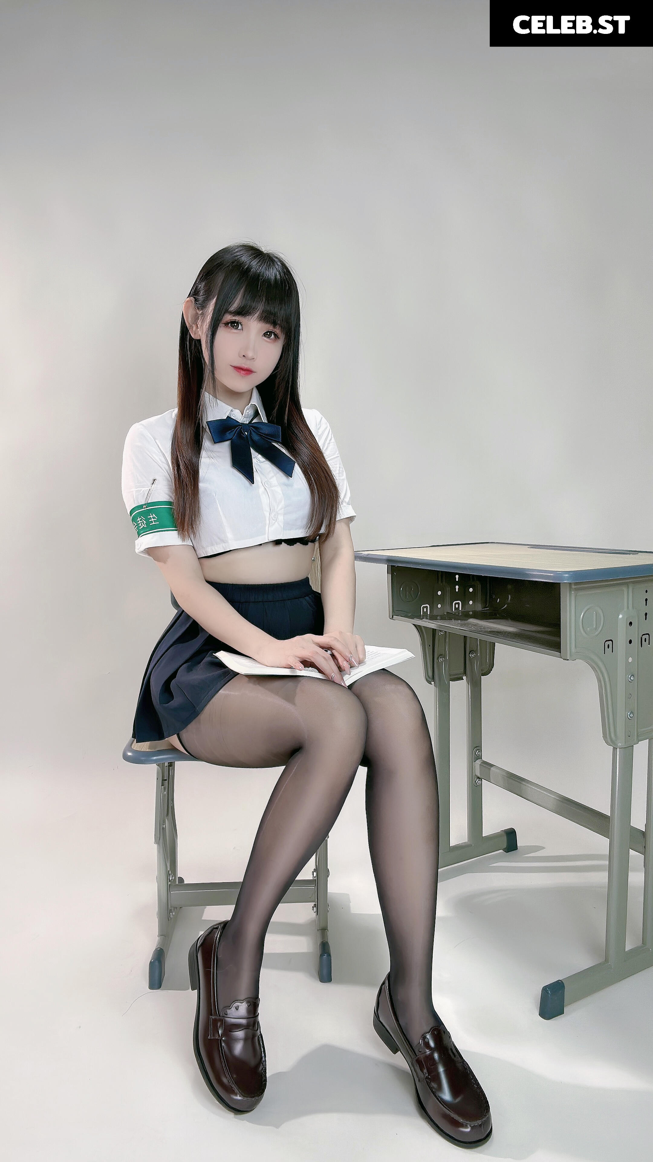 mikomikoww or Miko Image 20283124