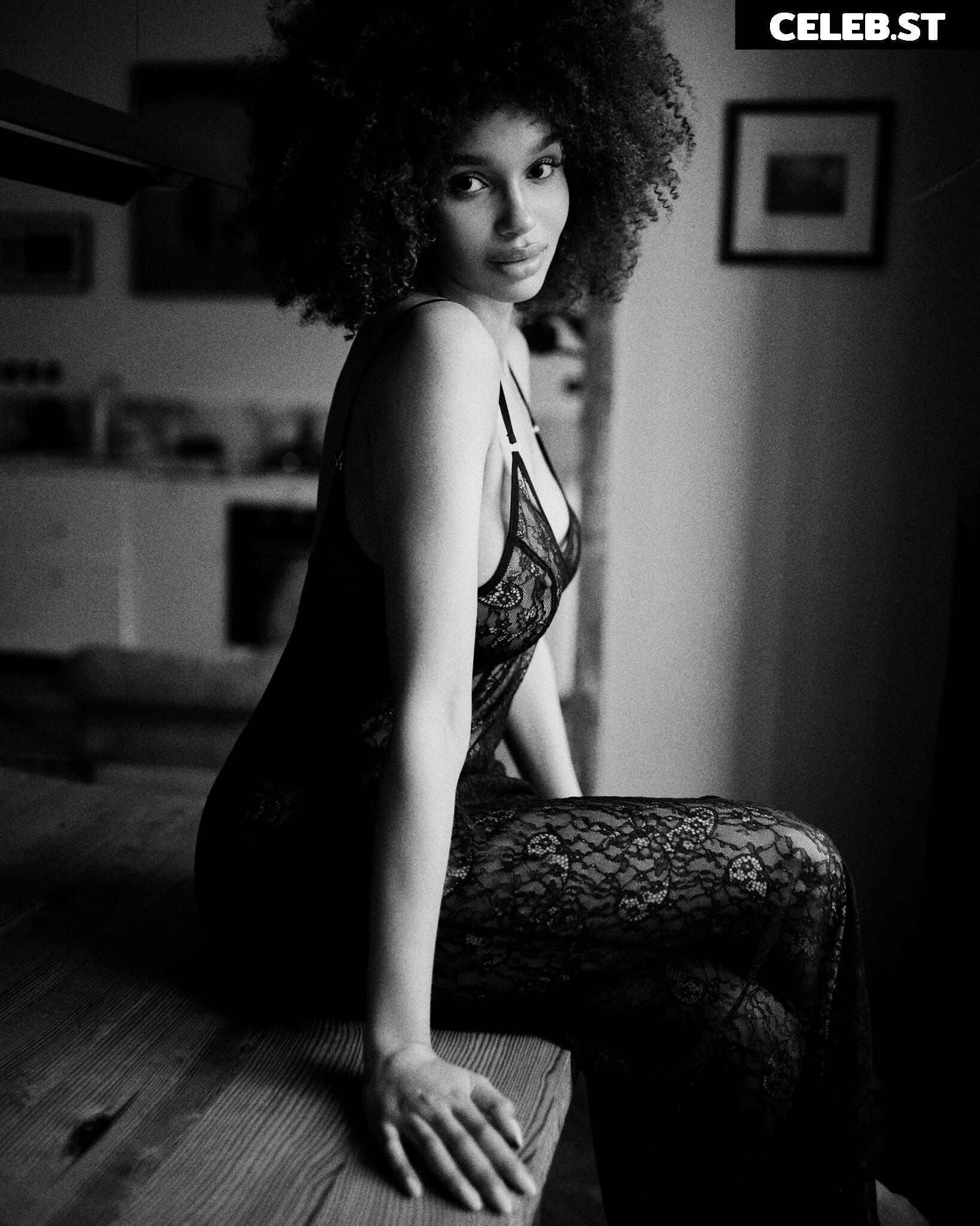 Nicole Akonchong | @nicoleakonchong Image 20155715