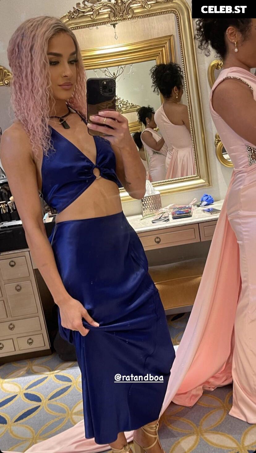 Dakota Kai Image 20151027