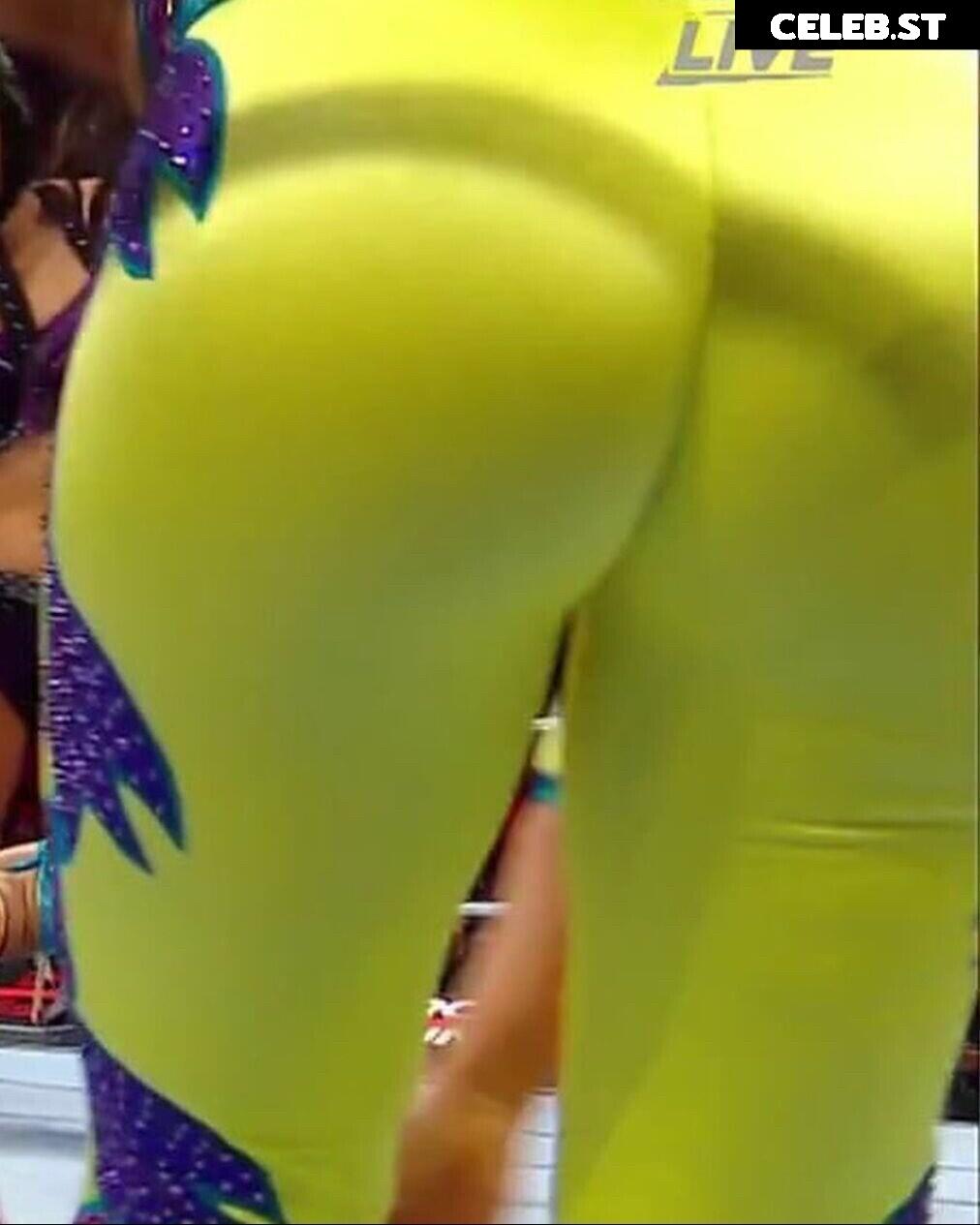 WWE Bayley / Davina Rose / Pamela Rose Martinez Image 20150994