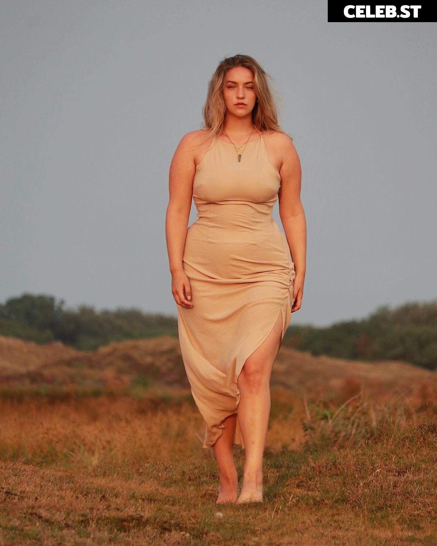 Joann van den Herik joannvdherik Image 20150472