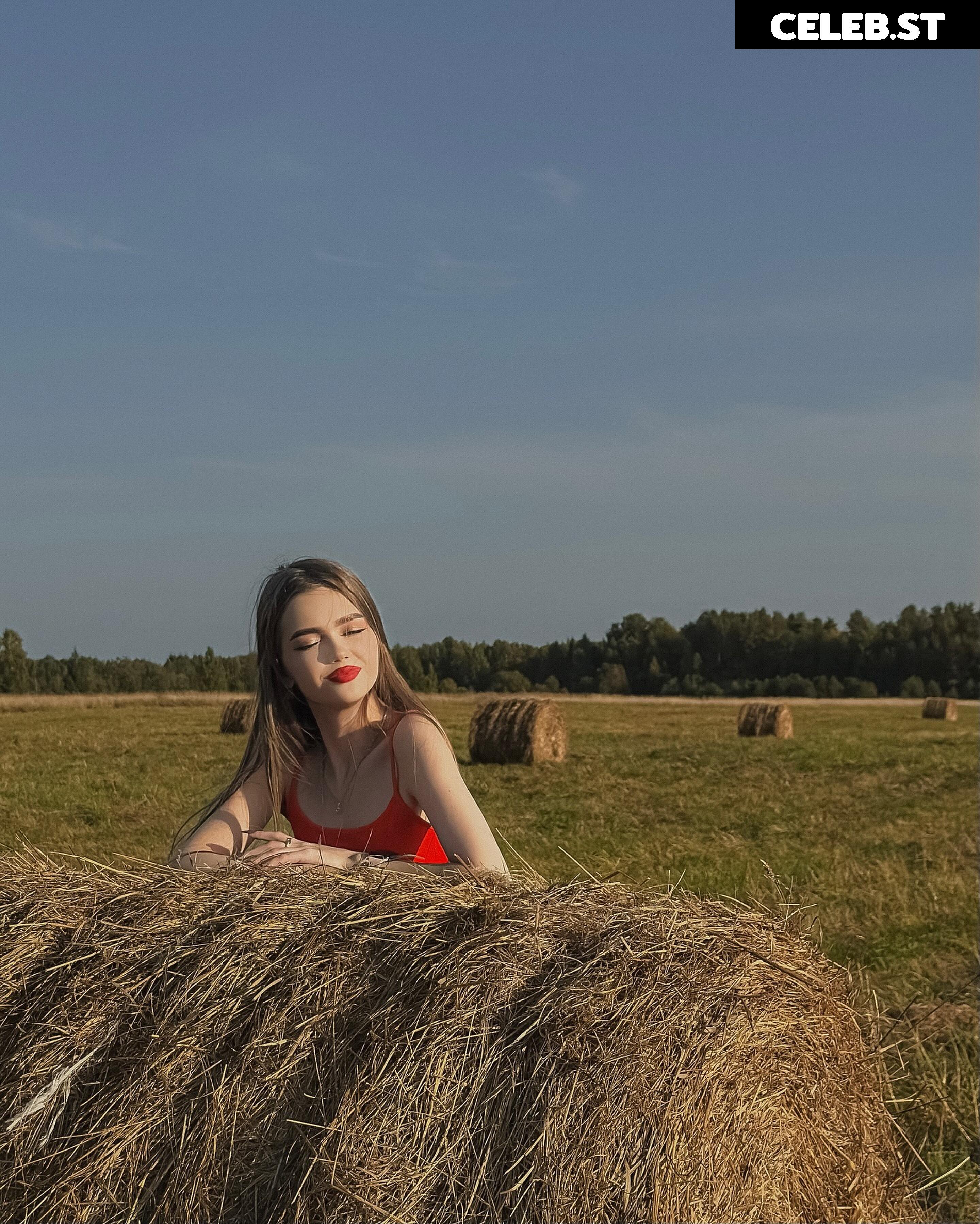 Alina Zaozerskaya / alina.zaozerskayaaa / zaozerskayalina / Алина Заозерская Image 20164054