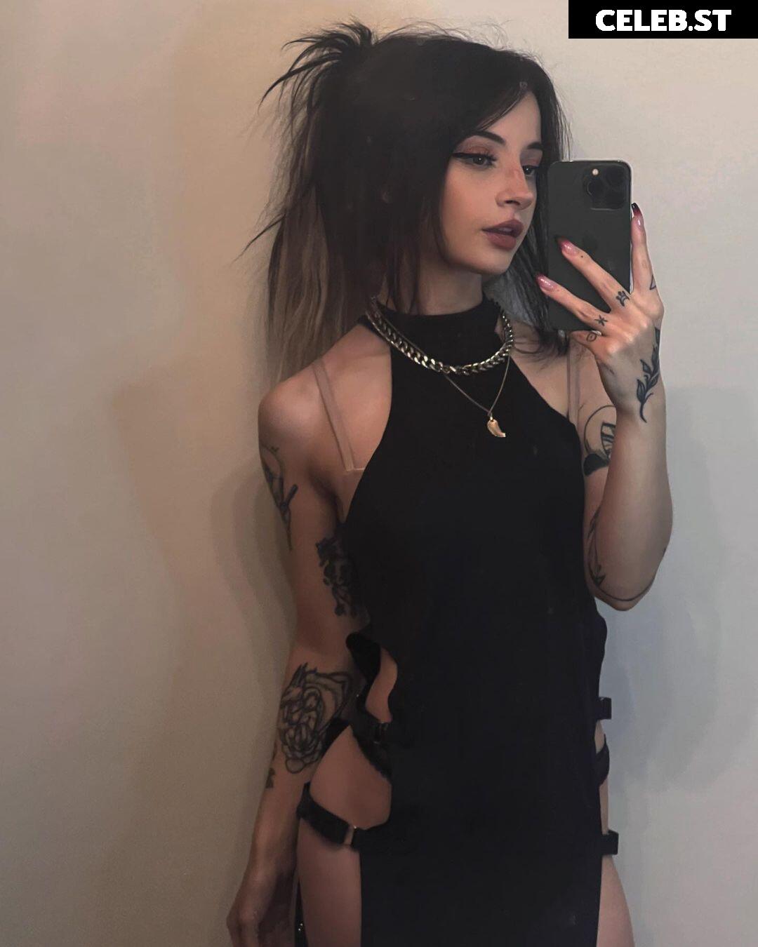 Cata Leyah / cata.leyah / cataleyah_ / leyahcata Image 20167384