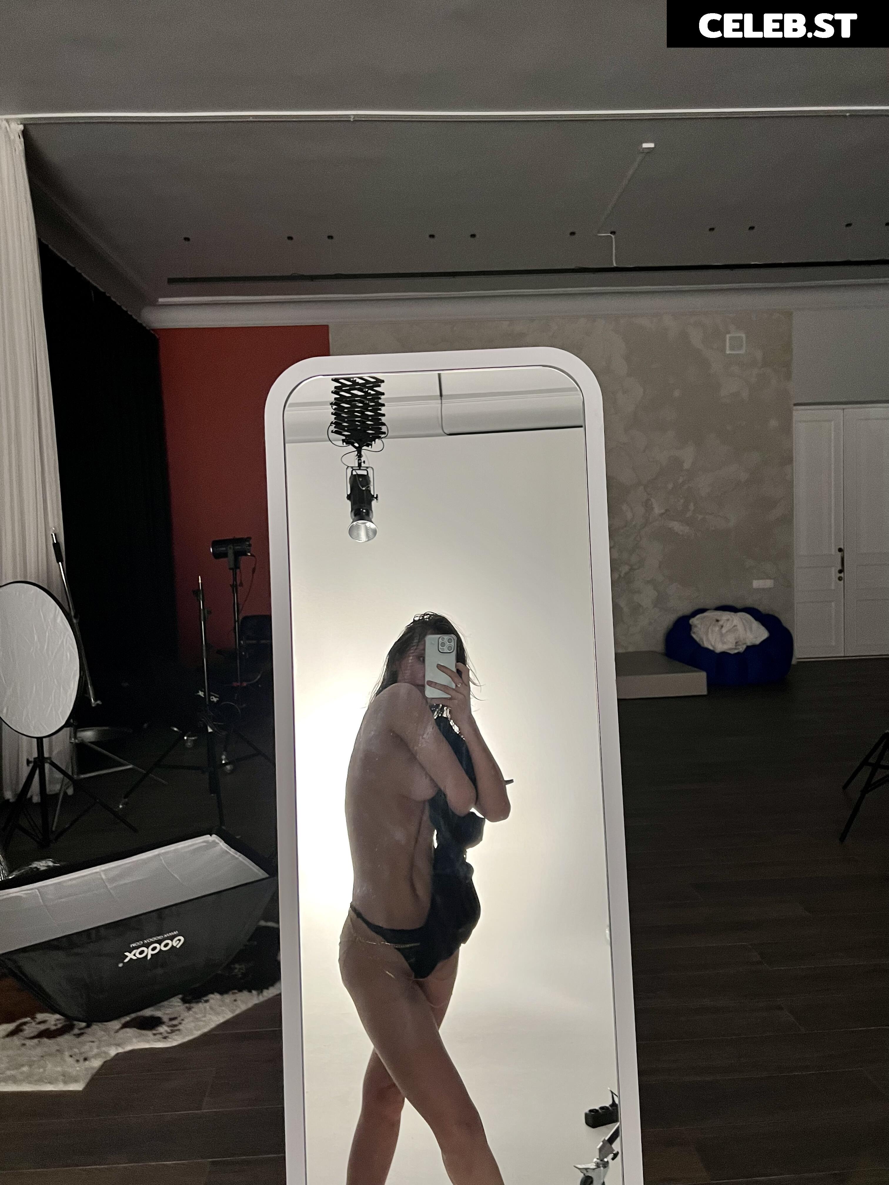 Toma efremova Image 20166192