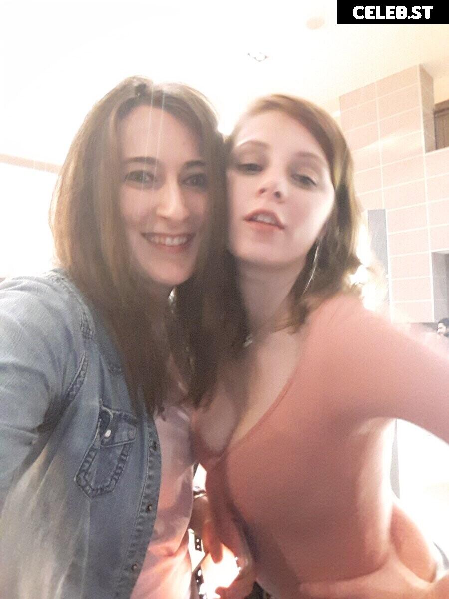 Sydney Poniewaz (Sydsnap) Image 20160269