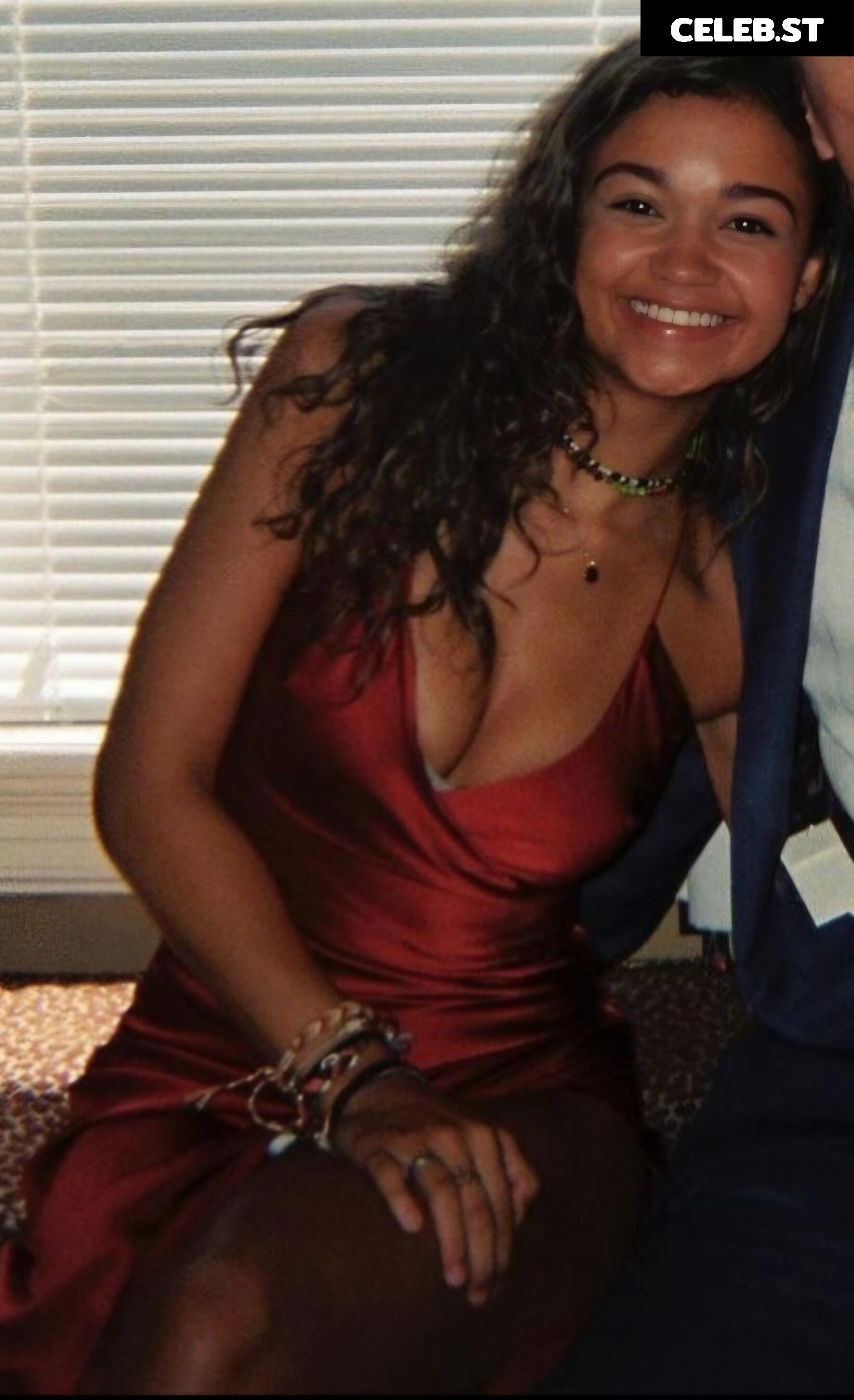 Madison Bailey Image 2017882