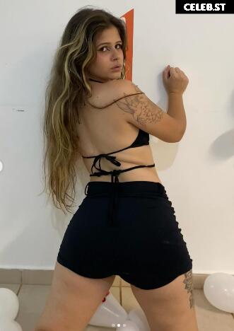 Julia R Santos ( Julia Carolina ) ( juuliia_santos ) ( ju_carolinaofc ) ( juulinhaa_santos ) Image 20178804