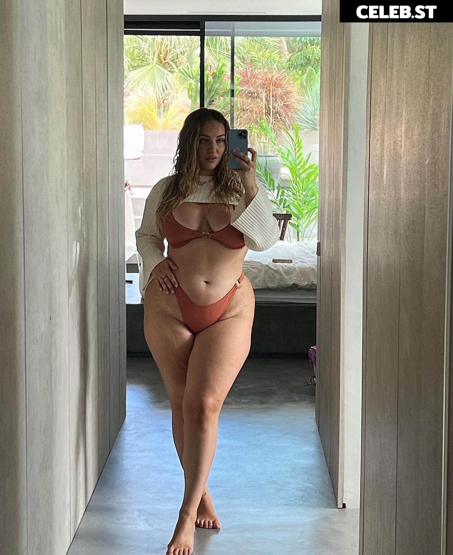 Joann van den Herik joannvdherik Image 20175812