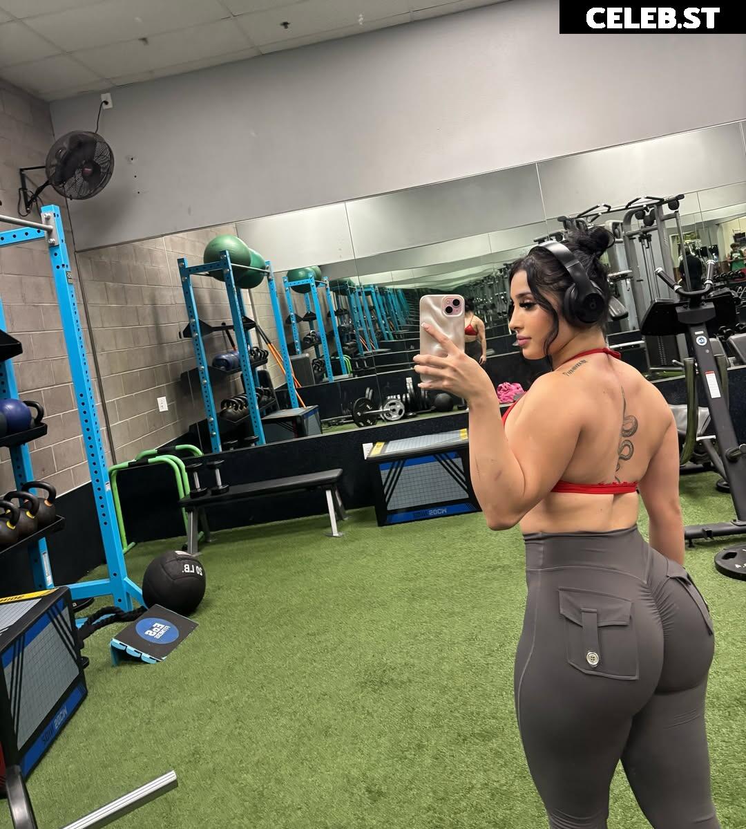 Karen Cantu - _karencantu Image 20174078