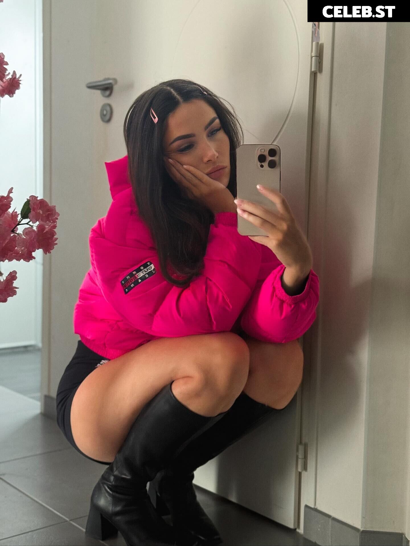 Adele_tsy / adele_tsdr Image 20174204