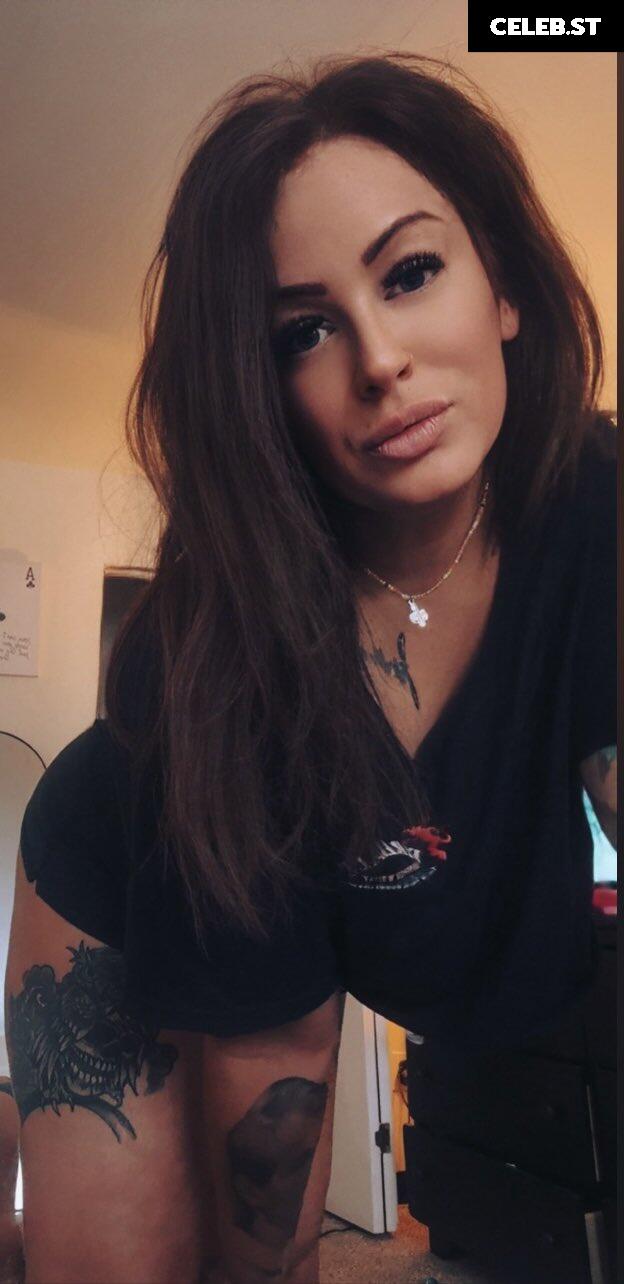 COORSMAMAA / KEELEYCOORS Image 20171881