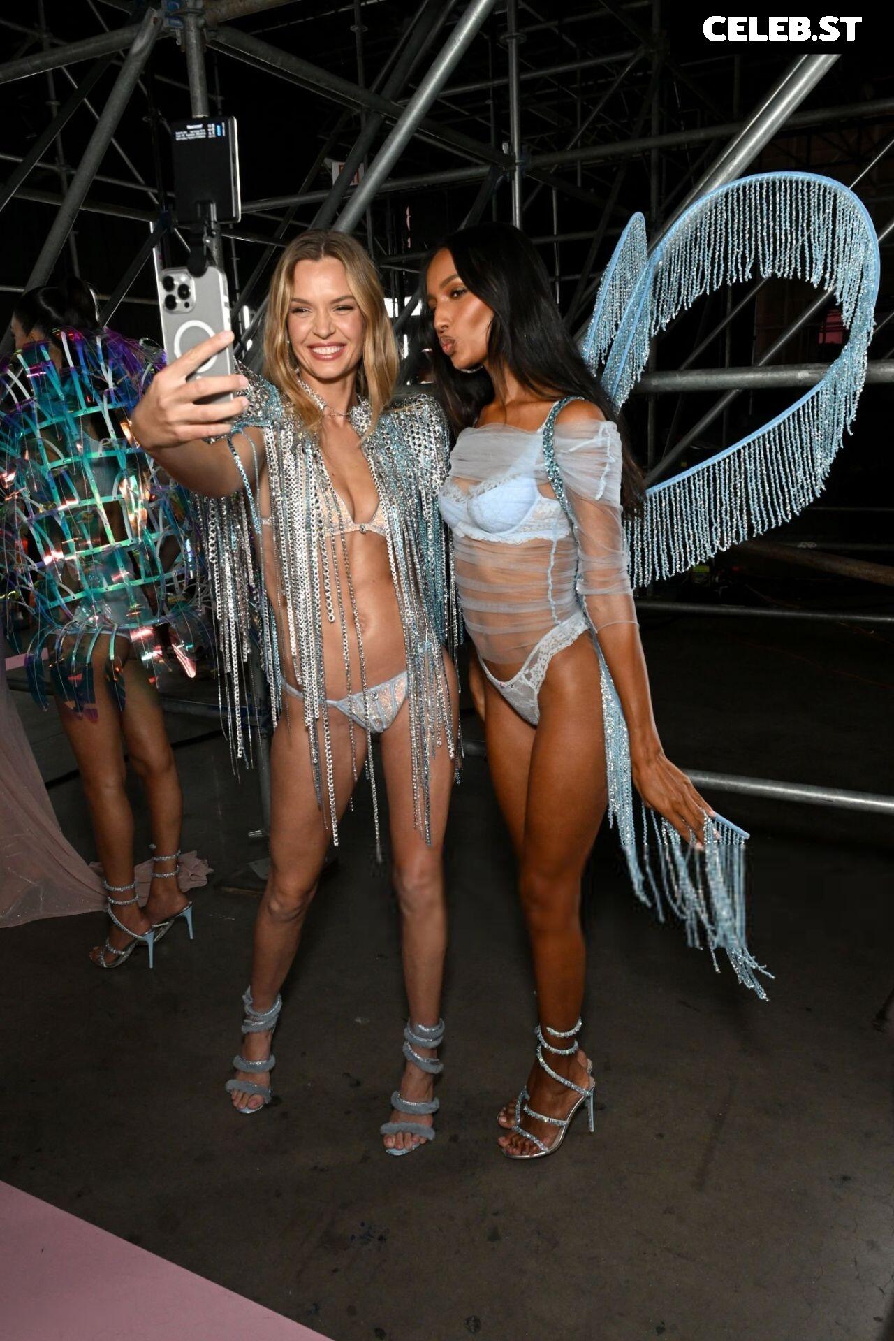 Jasmine Tookes Image 2017981