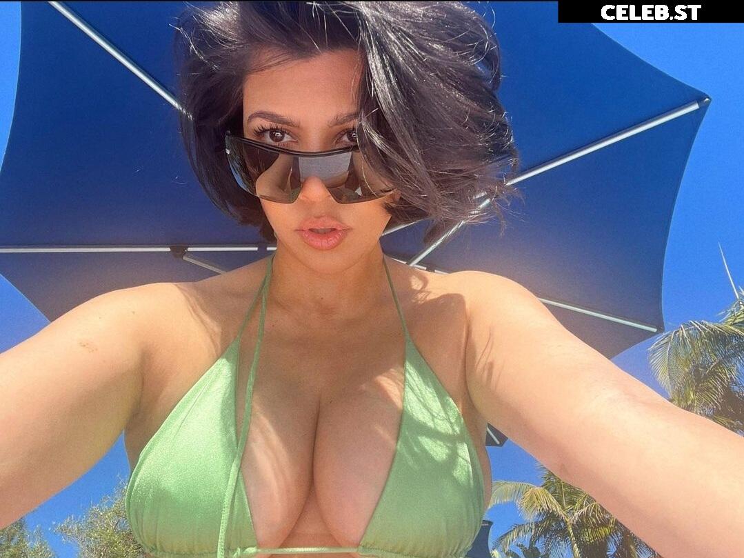 Kourtney Kardashian Image 2014140