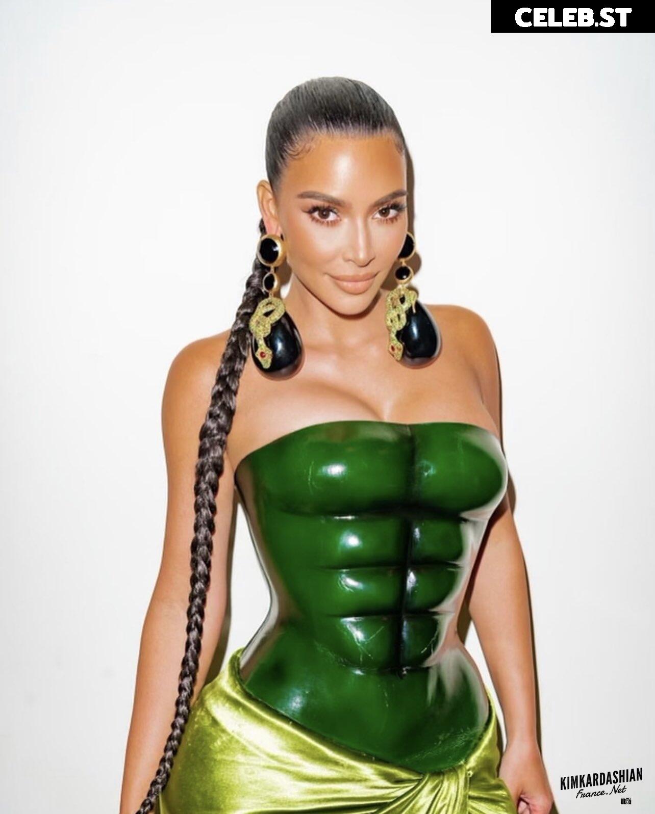 Kim Kardashian Image 2014122