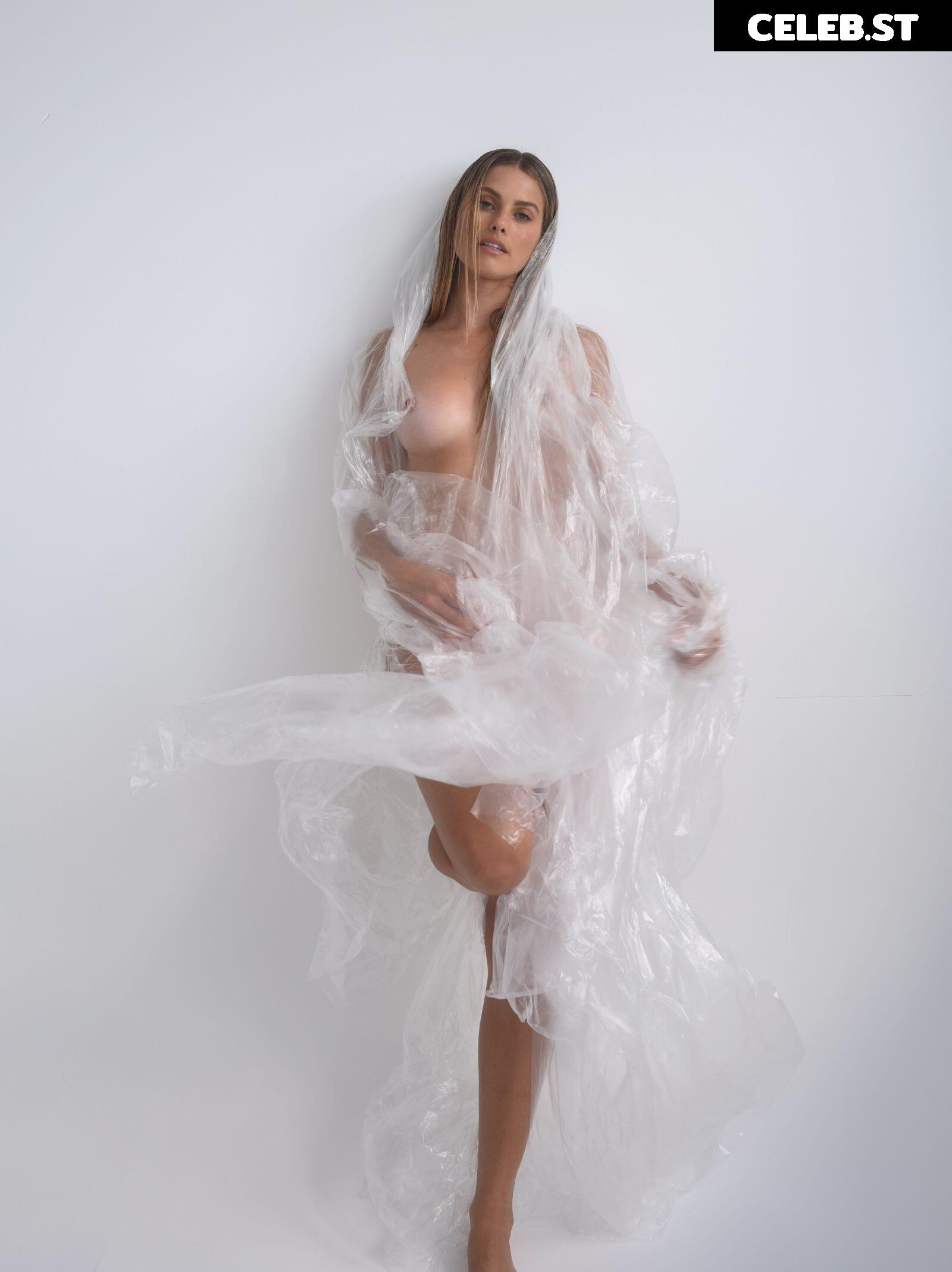 Natalie Roser Image 2014243