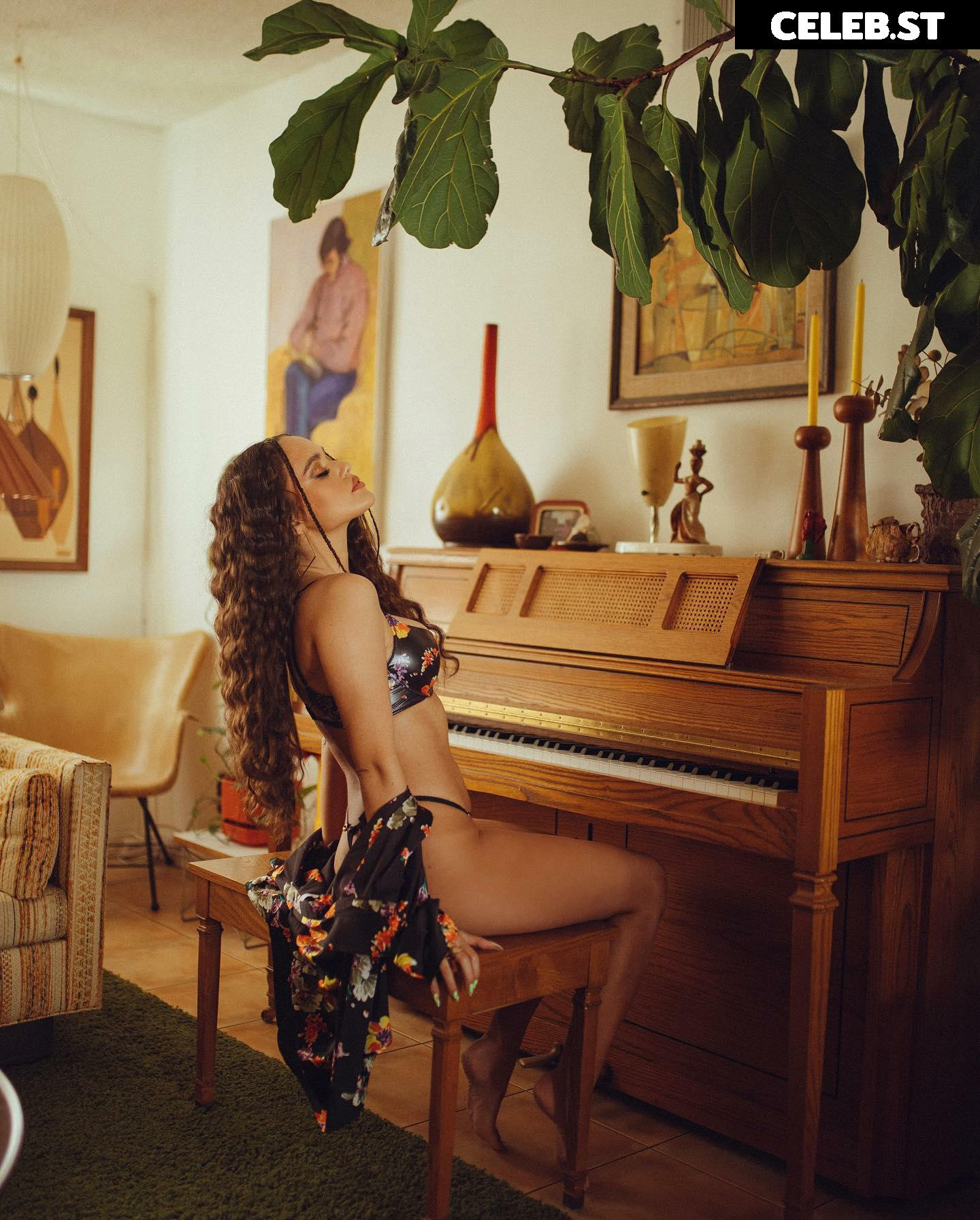 Madison Pettis Image 2011418