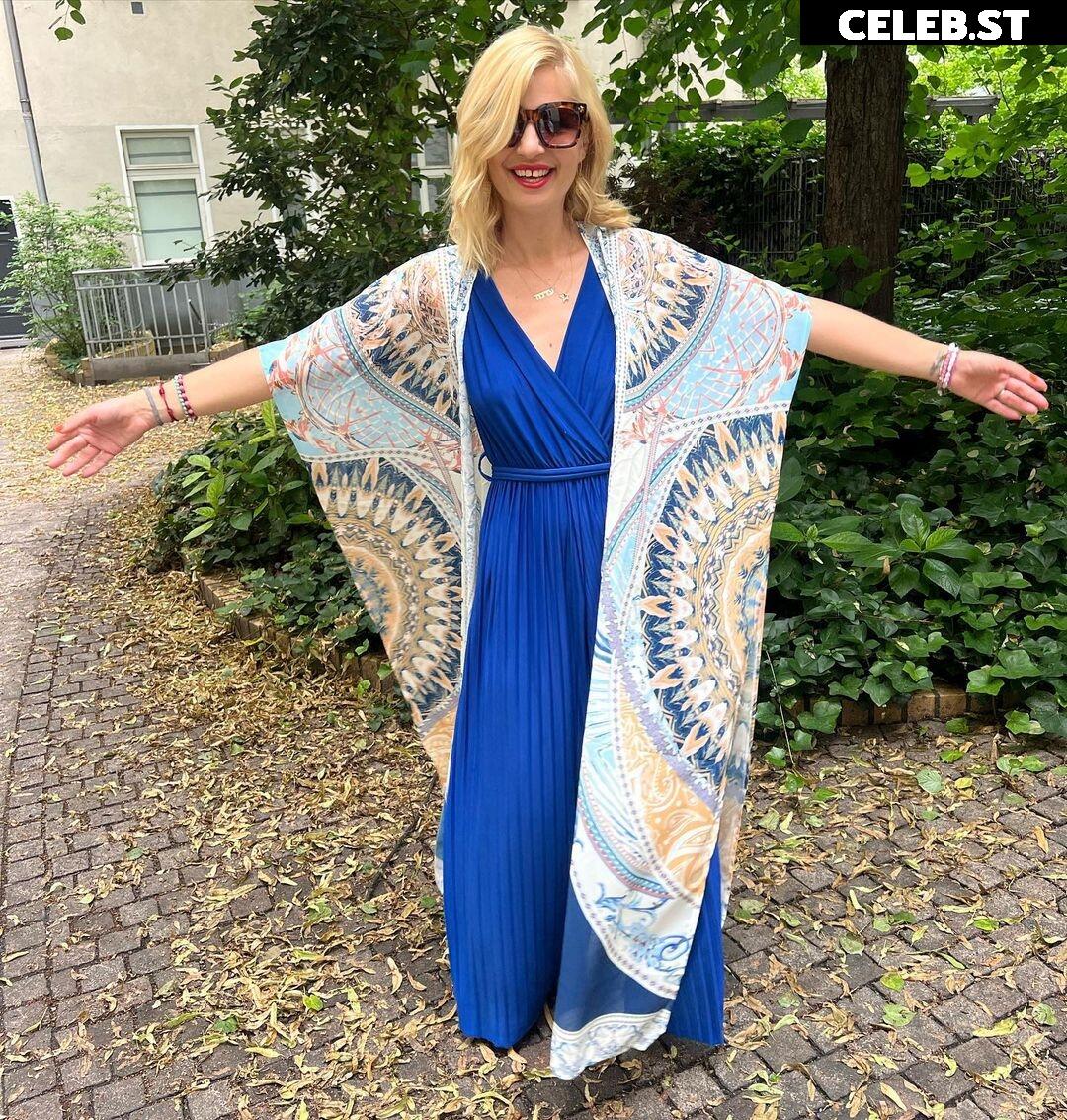 Susan Sideropoulos Image 2011794