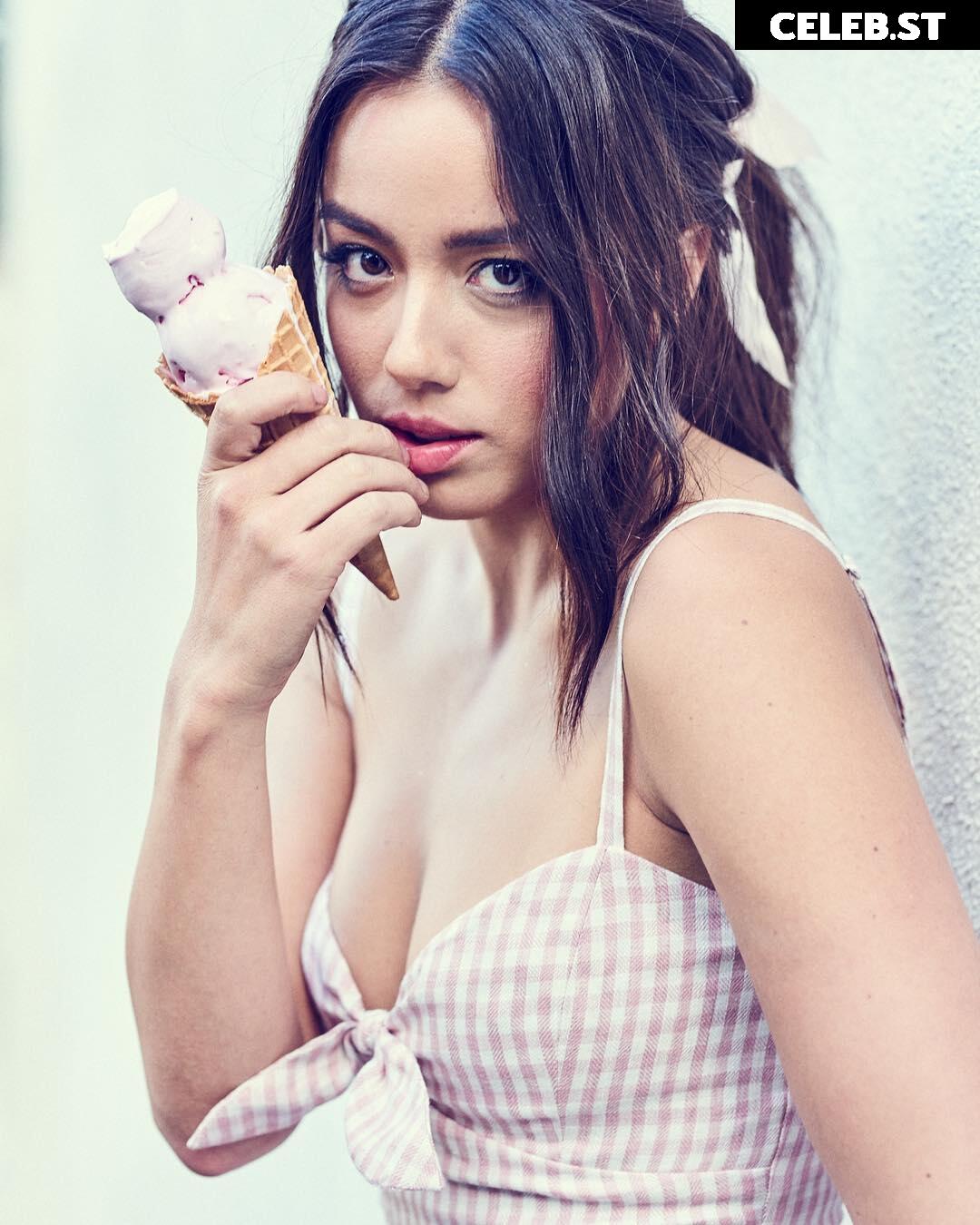 Chloe Bennet Image 2011743
