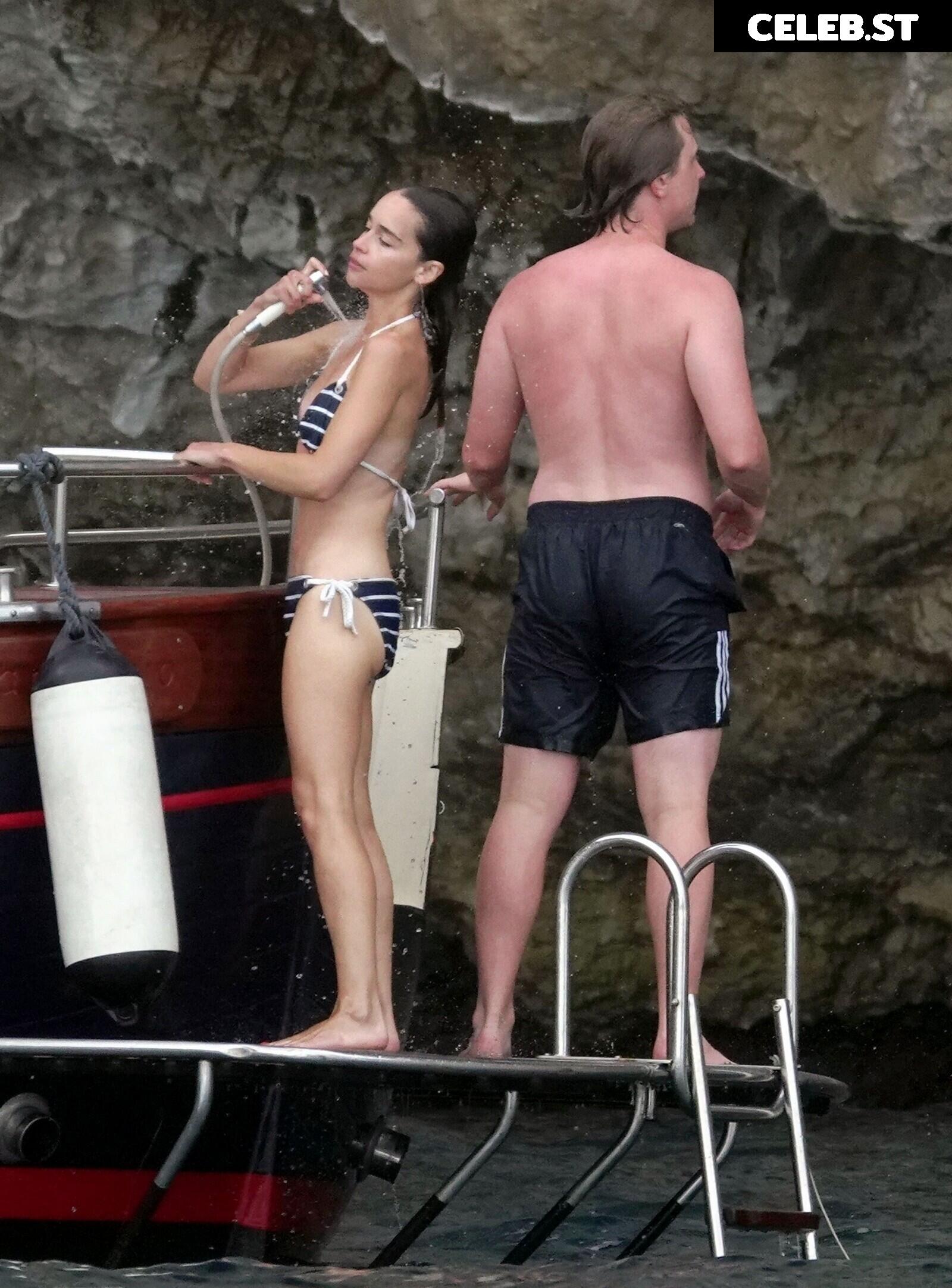 Emilia Clarke Image 2012039
