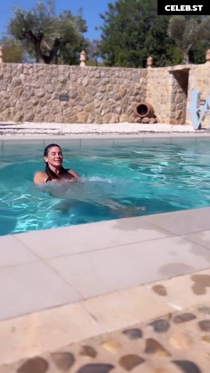 Claudelle Deckert Image 2012375