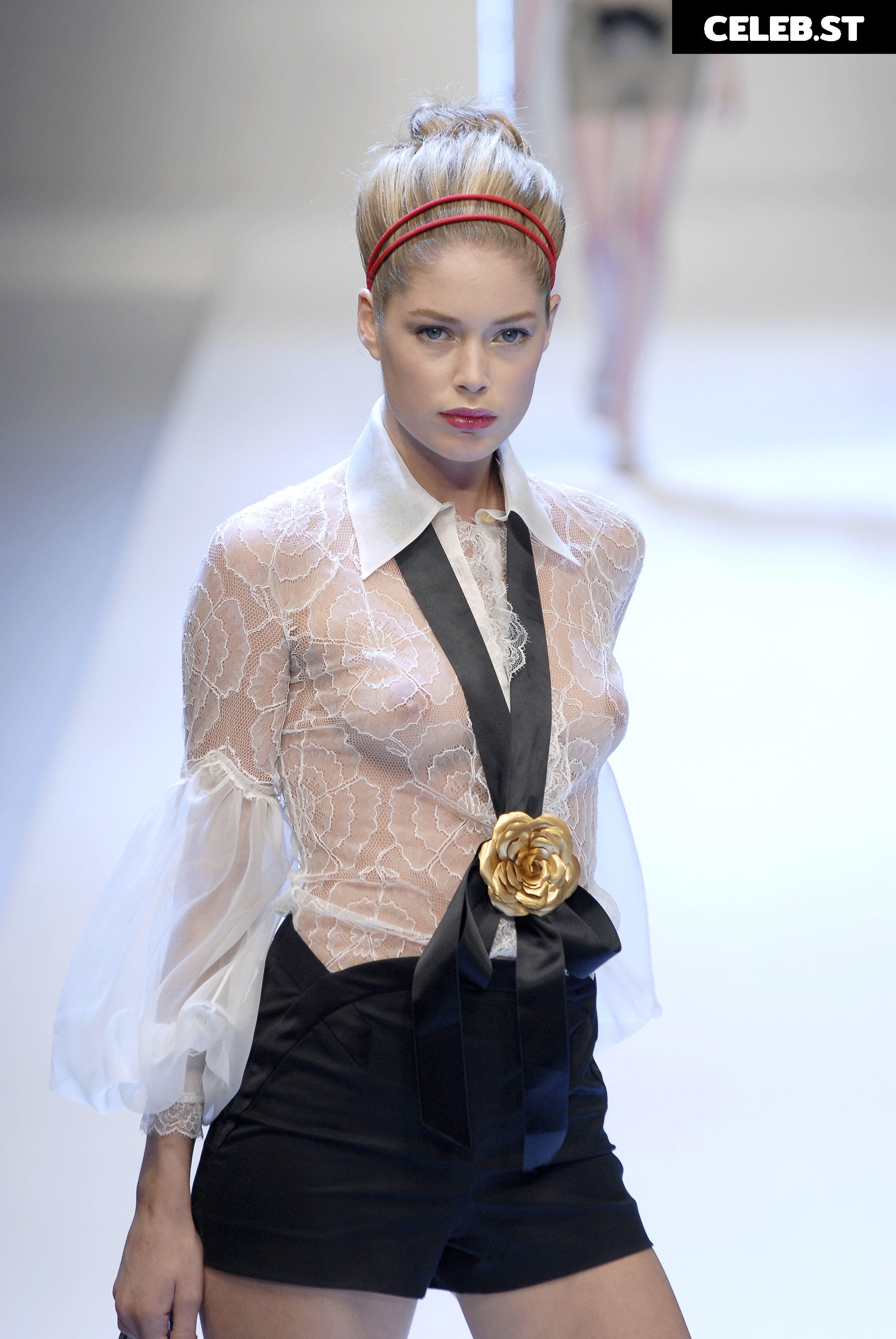 Doutzen Kroes Image 2012313