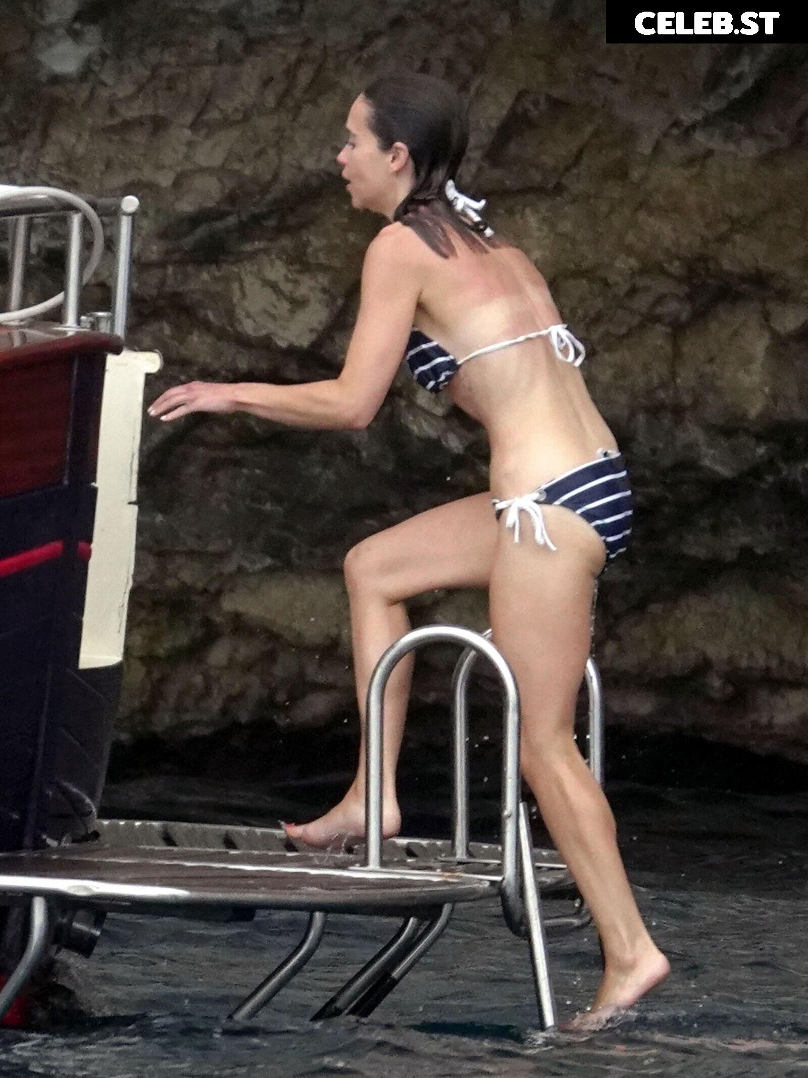 Emilia Clarke Image 2012235