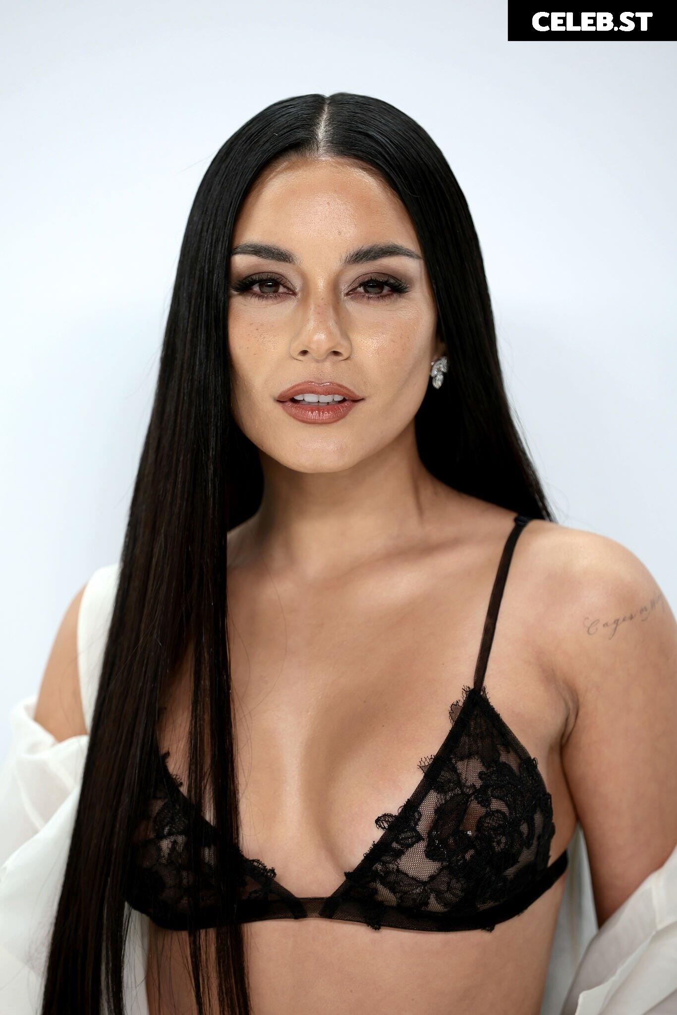 Vanessa Hudgens Image 2013195