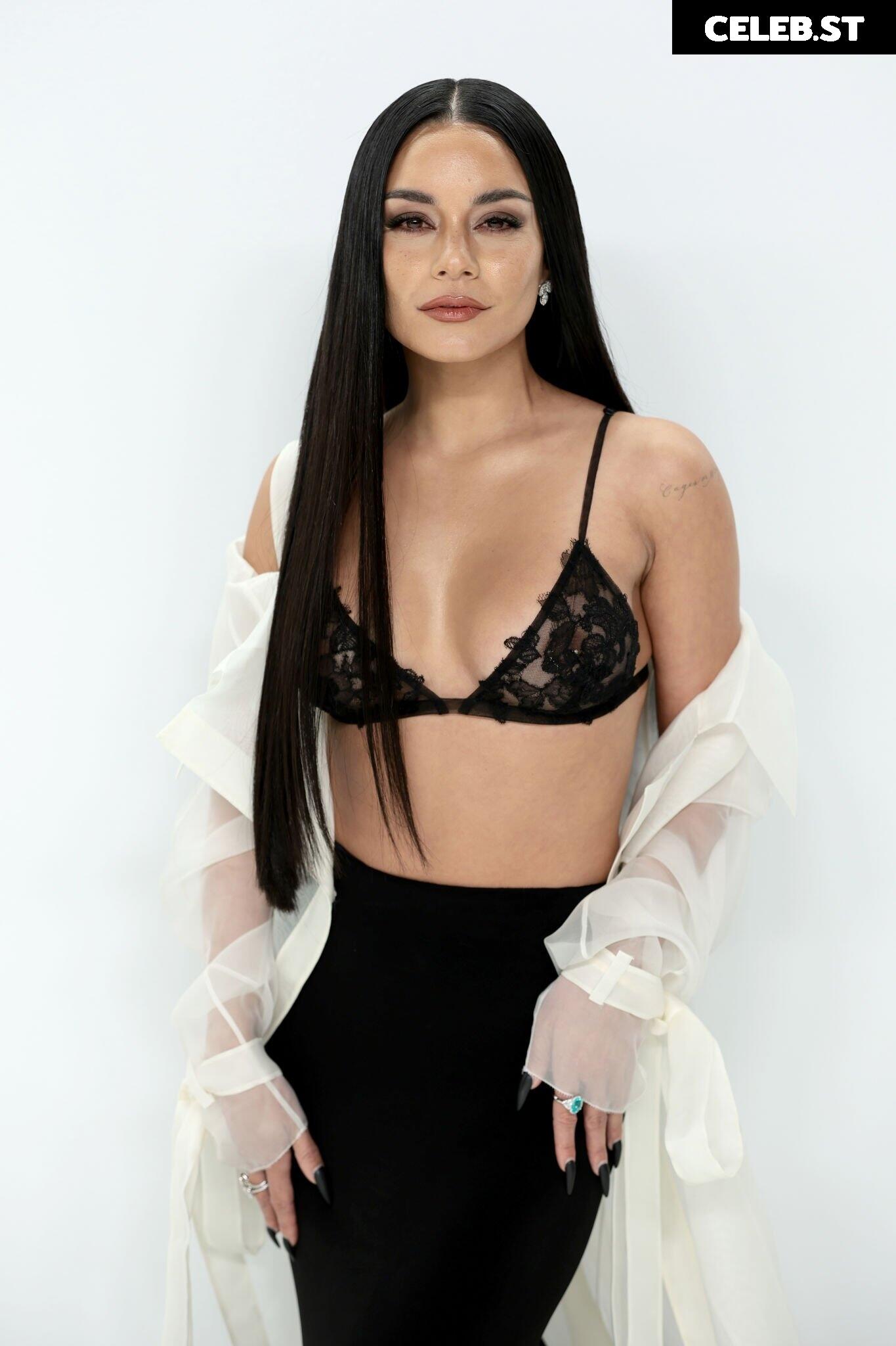 Vanessa Hudgens Image 2013135