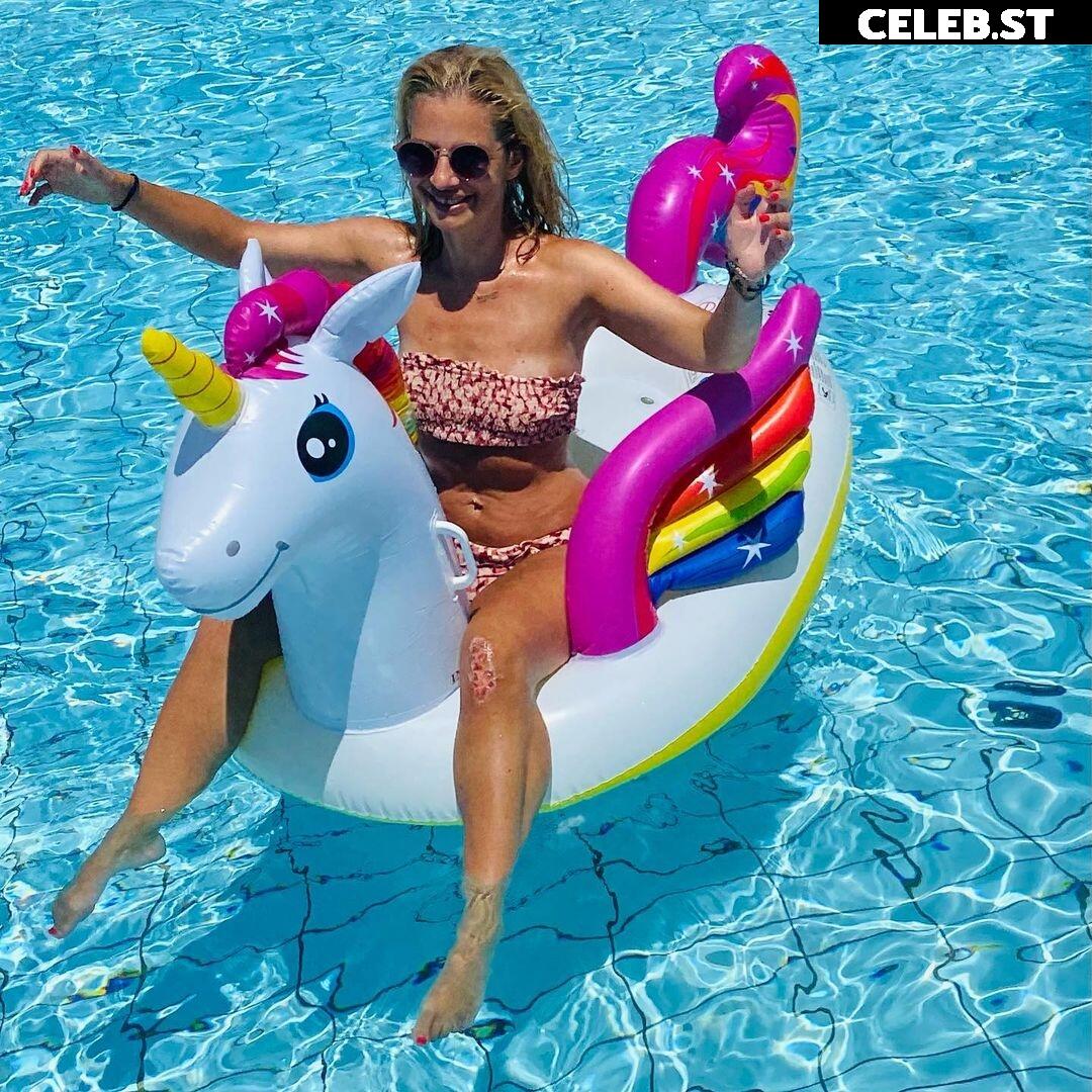 Susan Sideropoulos Image 2013256