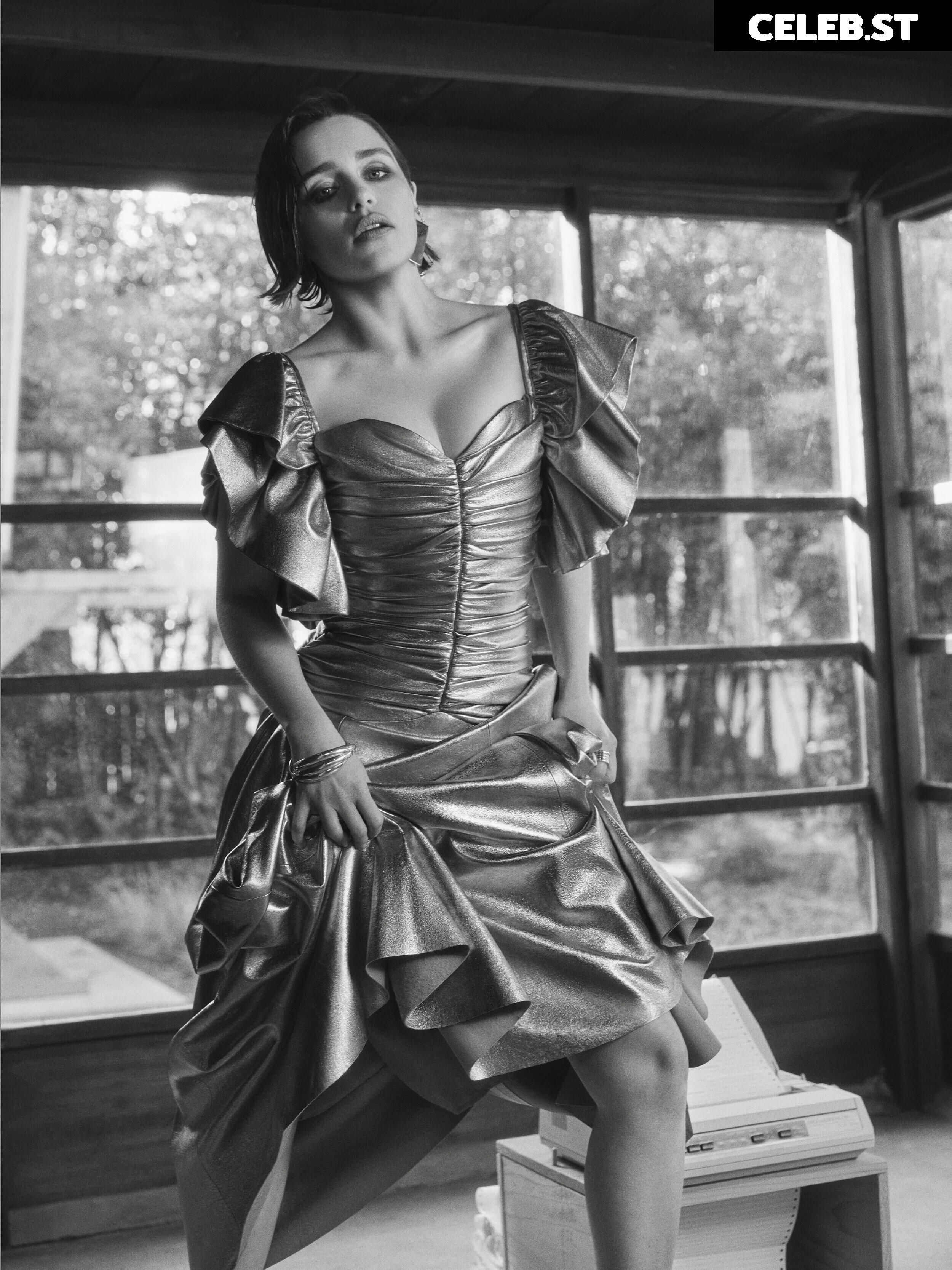 Emilia Clarke Image 2010560