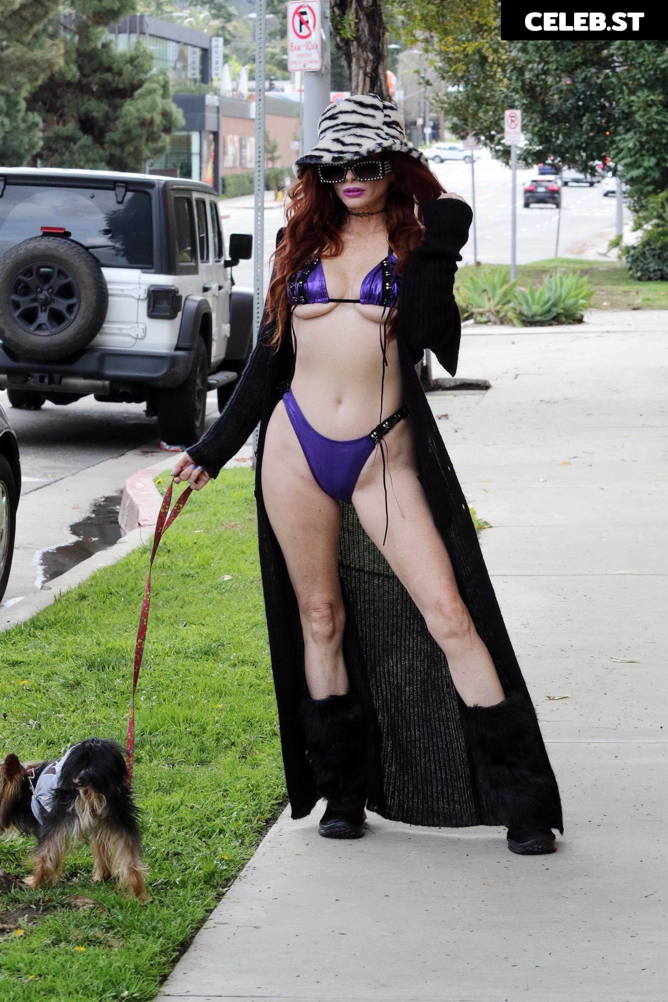 Phoebe Price Image 2010513