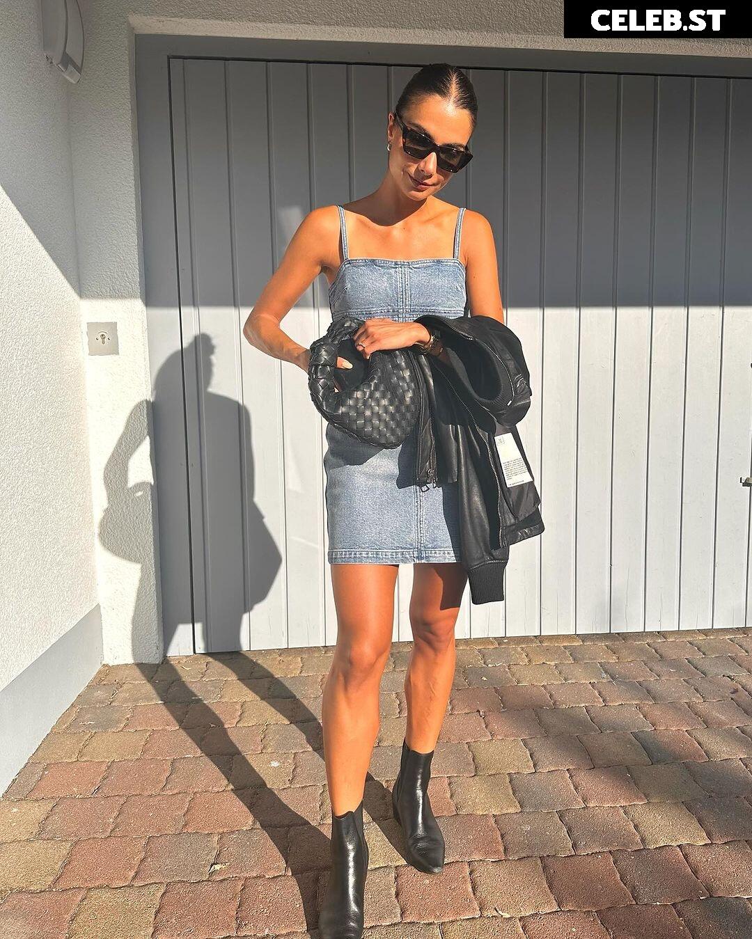 Lea Wagner Image 2010484