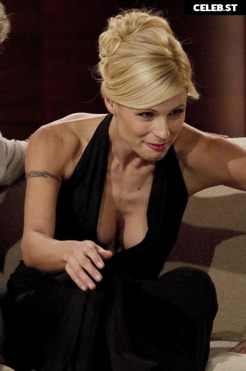 Michelle Hunziker Image 2010759