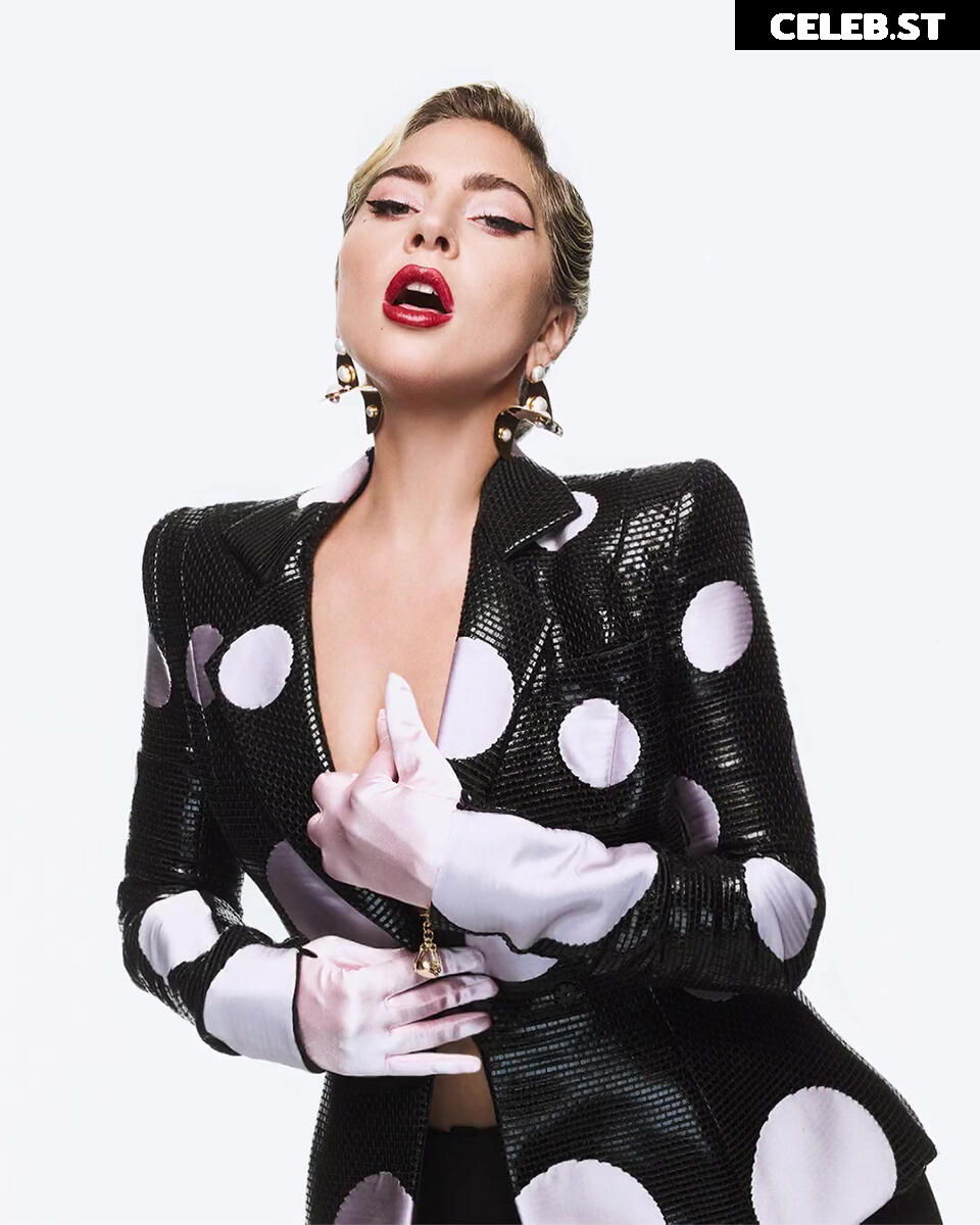 Lady Gaga Image 2010690