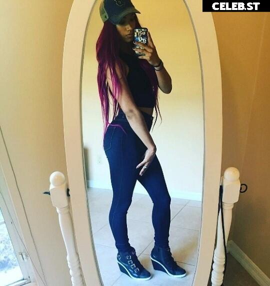 Sasha Banks Image 2010085