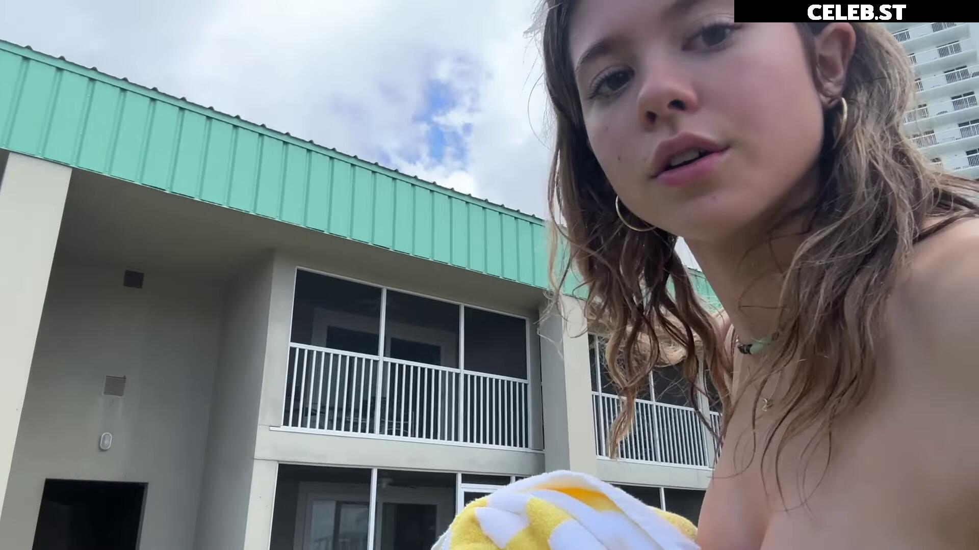 Skylar Martin / skyskysoflyy Image 20194886