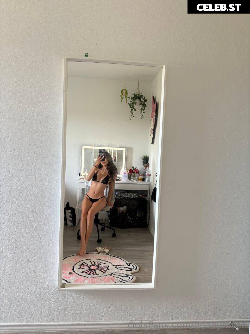 lllliilyy | lwlrd444 | wickswrld Image 20194036