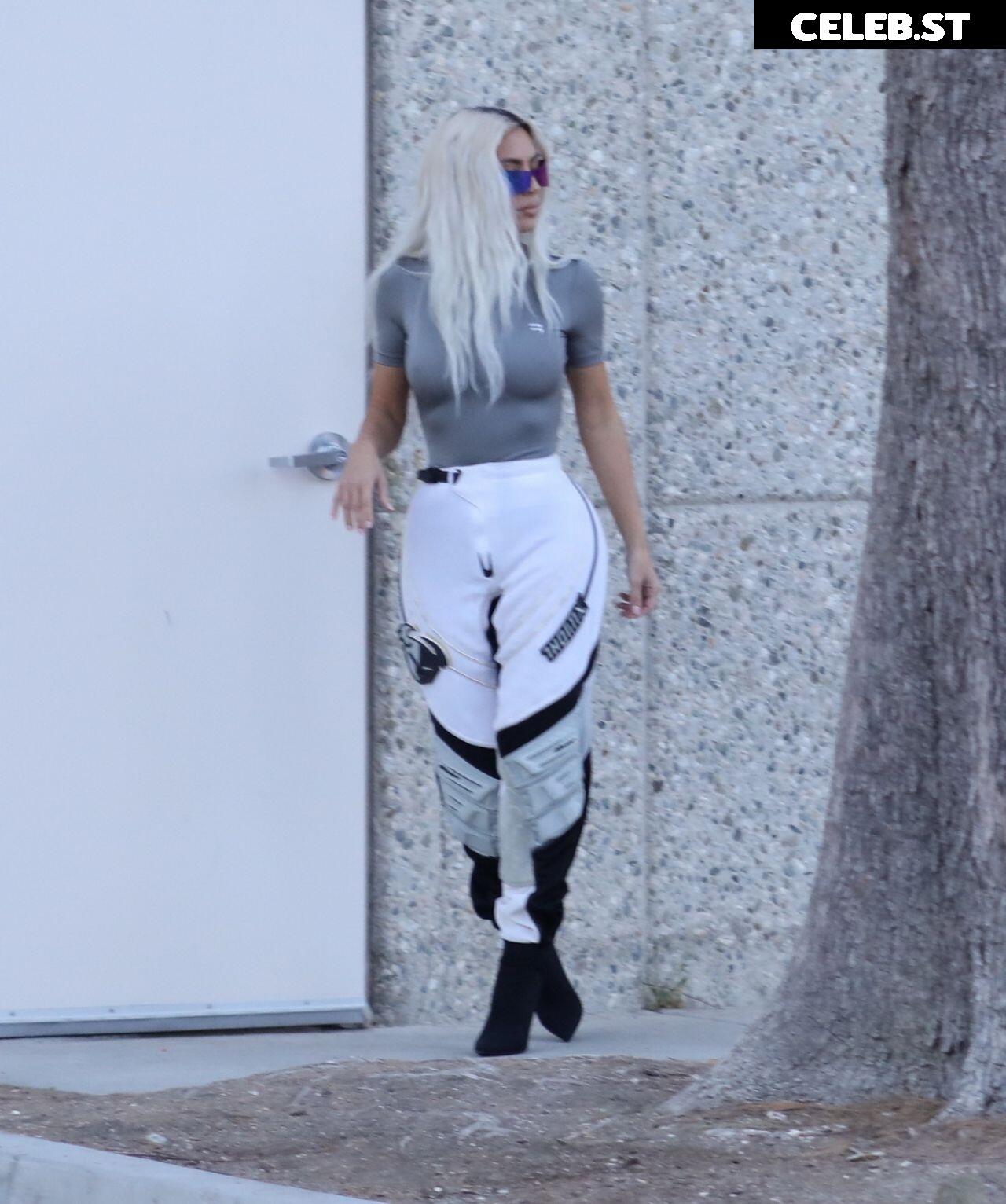 Kim Kardashian Image 2019749
