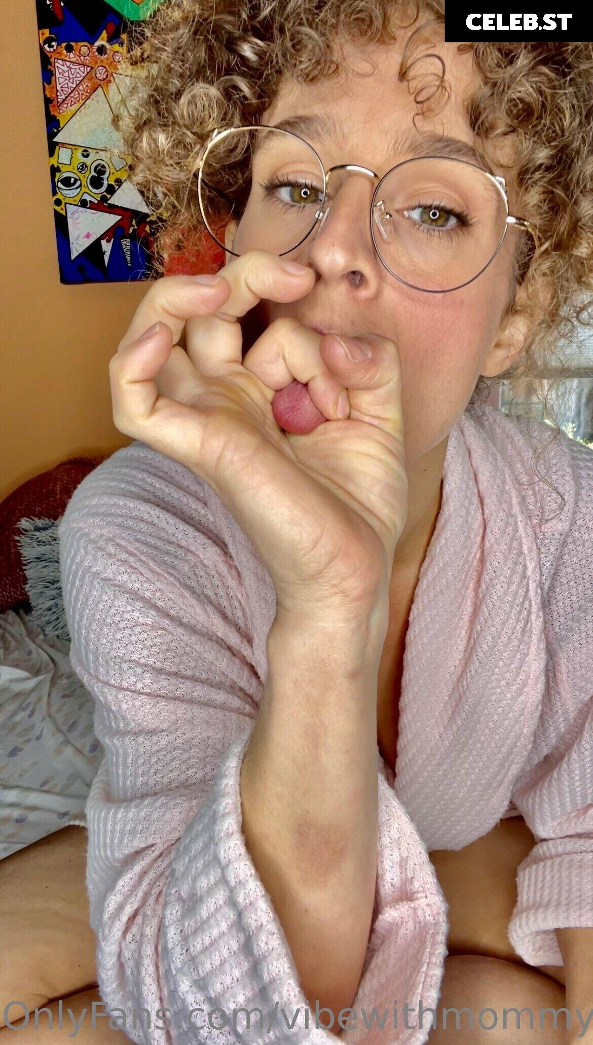 VibeWithMommy Image 2019000