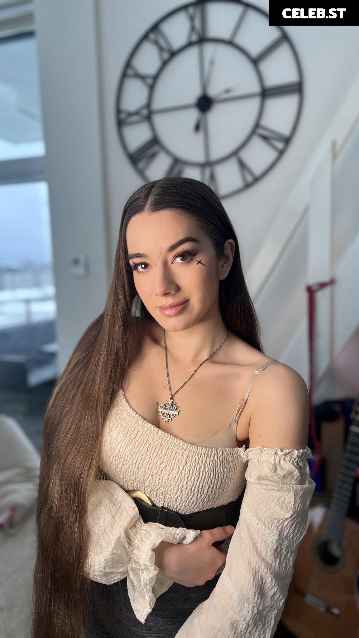 Miss Mikkaa / missmikkaa Image 20193873