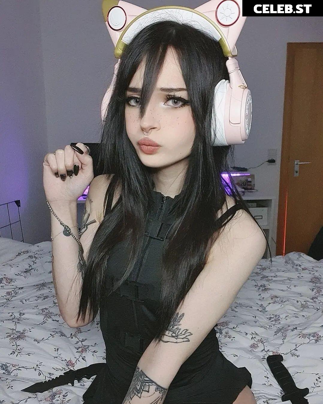 Cata Leyah / cata.leyah / cataleyah_ / leyahcata Image 20193522