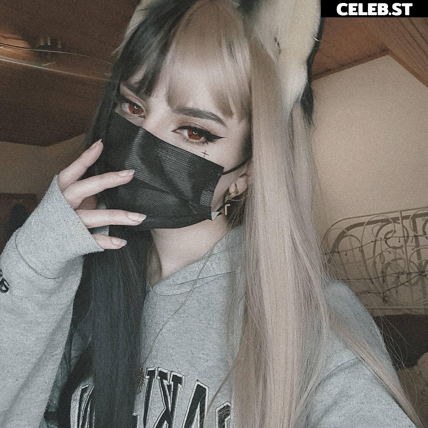 Cata Leyah / cata.leyah / cataleyah_ / leyahcata Image 20193500