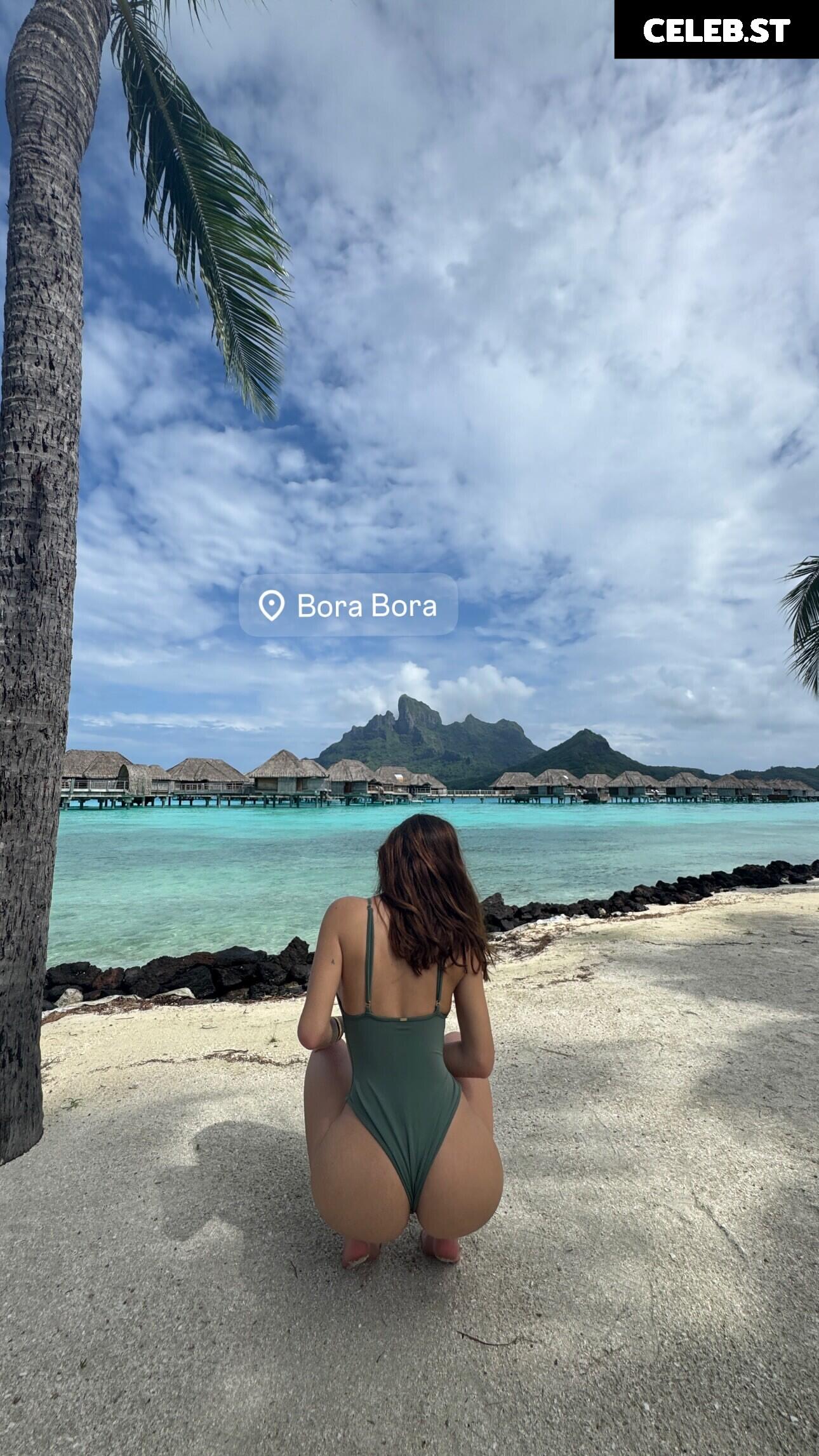 Mikaela Testa / @mikaelatestaa / @mikkimouse404 Image 20193428