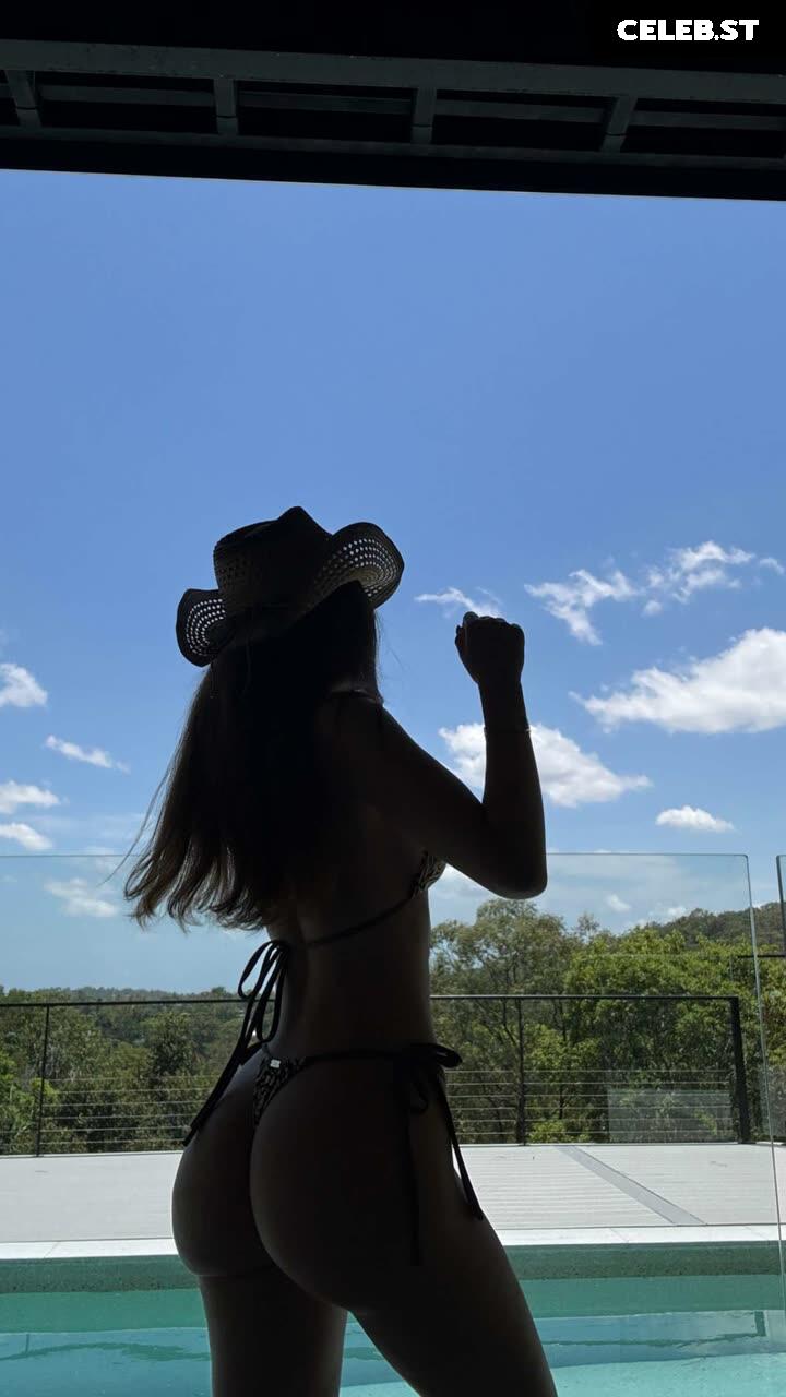 Mikaela Testa / @mikaelatestaa / @mikkimouse404 Image 20193479